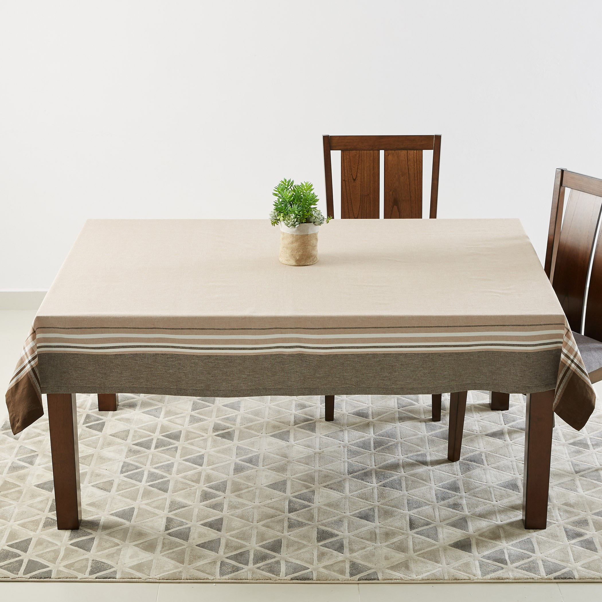 مفرش طاولة مقلّم من نايتيف - 150x200 سم-hbxdecorandfurnishings-homefurnishings-tablelinens-image-2