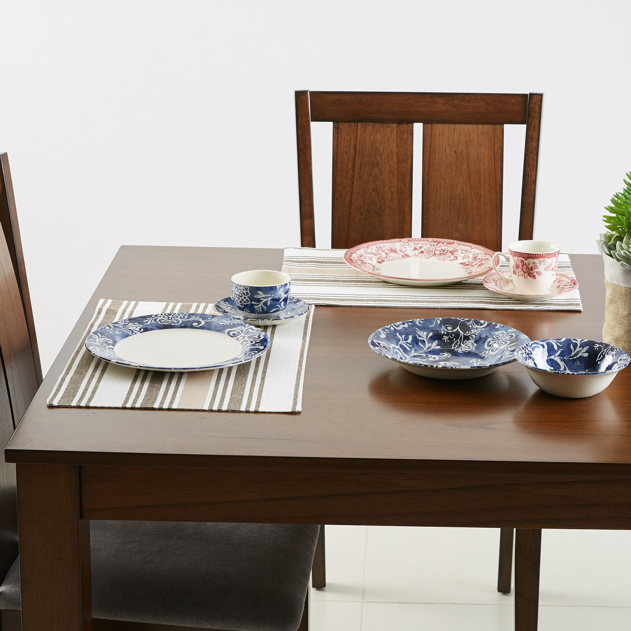 لبادة صحون مخططة على الوجهين  - طقم من قطعتين-hbxdecorandfurnishings-homefurnishings-tablelinens-image-3