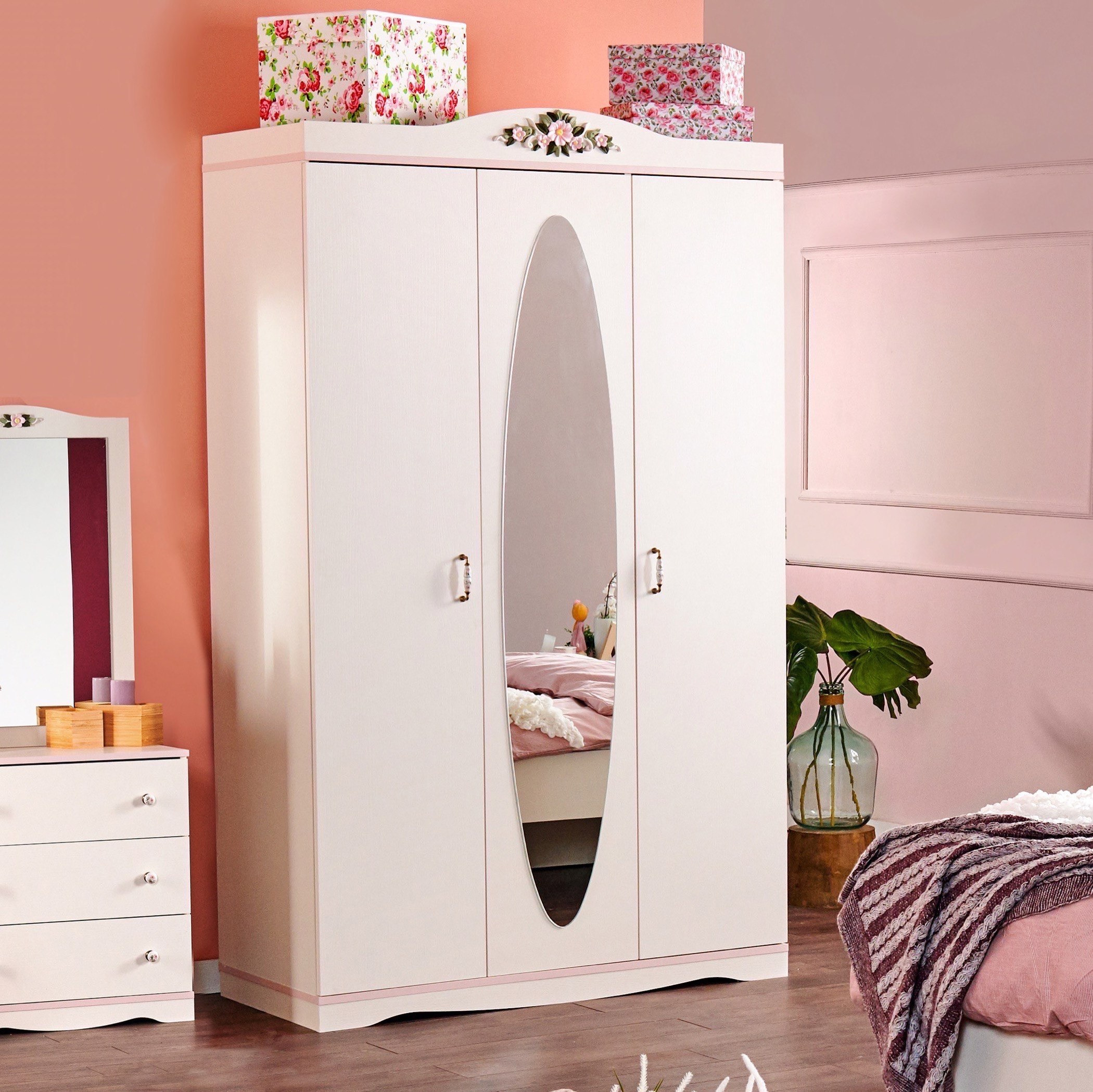 خزانة ملابس بـ3 أبواب مع مرآة من كاميليا-hbxfurniture-wardrobes-image-1