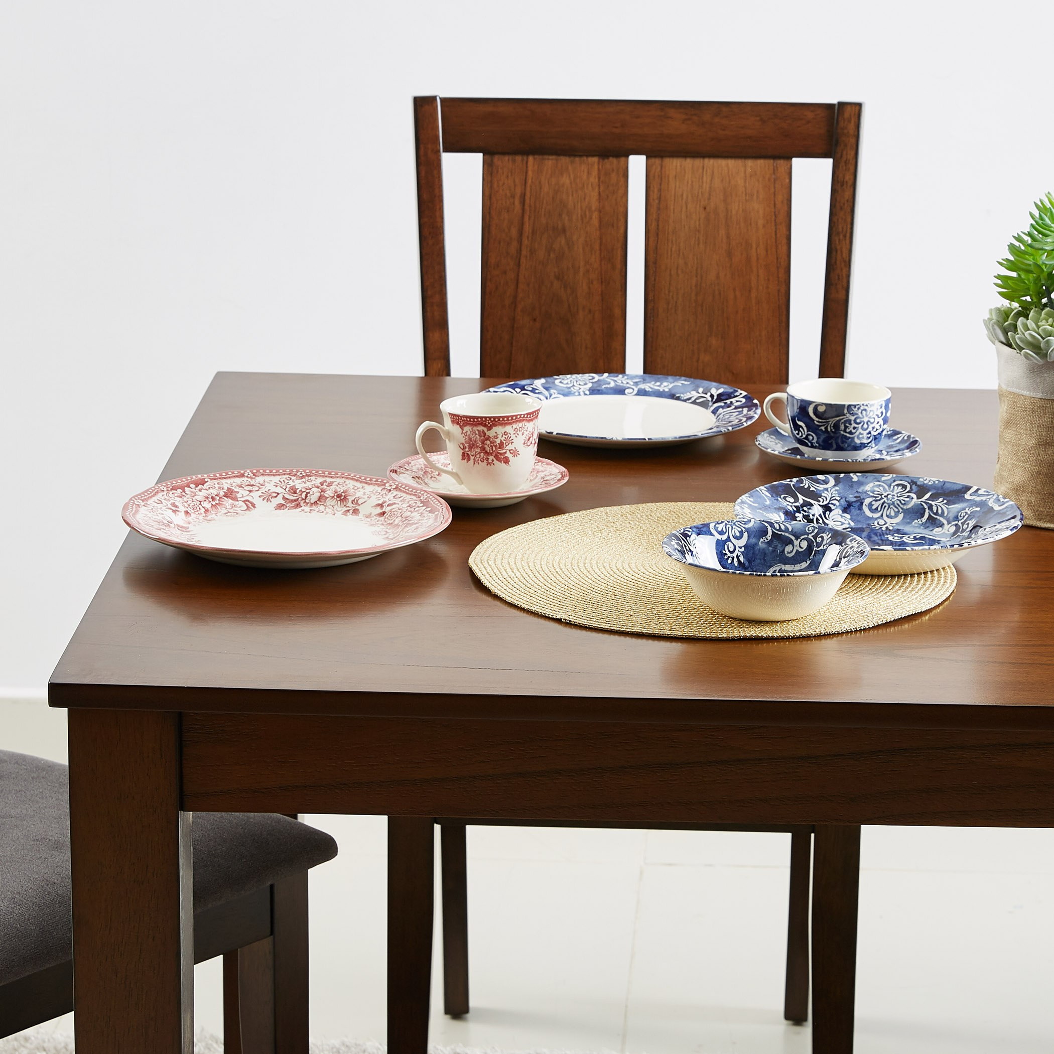 لبادة صحون مستديرة بارزة الملمس من جالاكسي-hbxdecorandfurnishings-homefurnishings-tablelinens-image-3