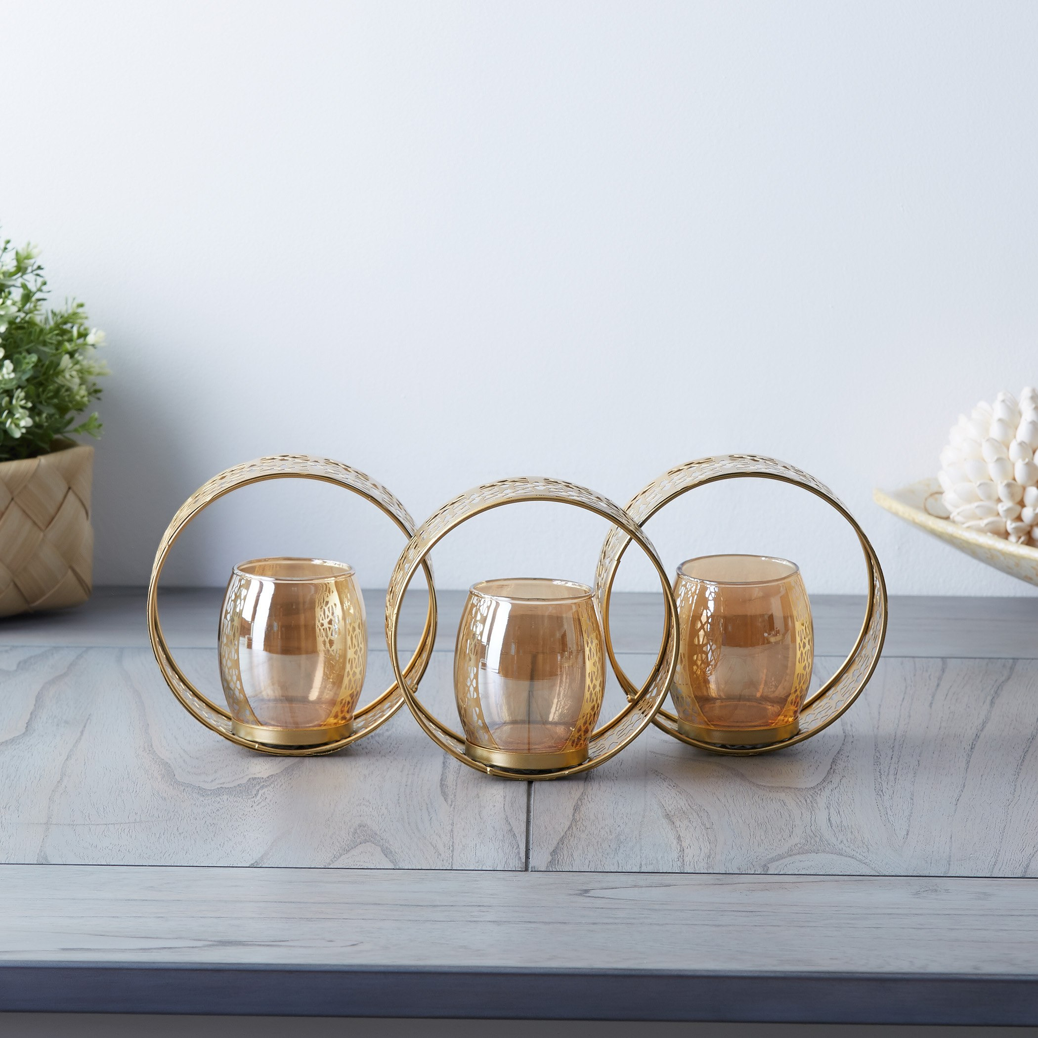حامل شموع معدني مع 3 اكواب زجاجية-hbxlivingroom-decorandaccessories-candleholders-image-1