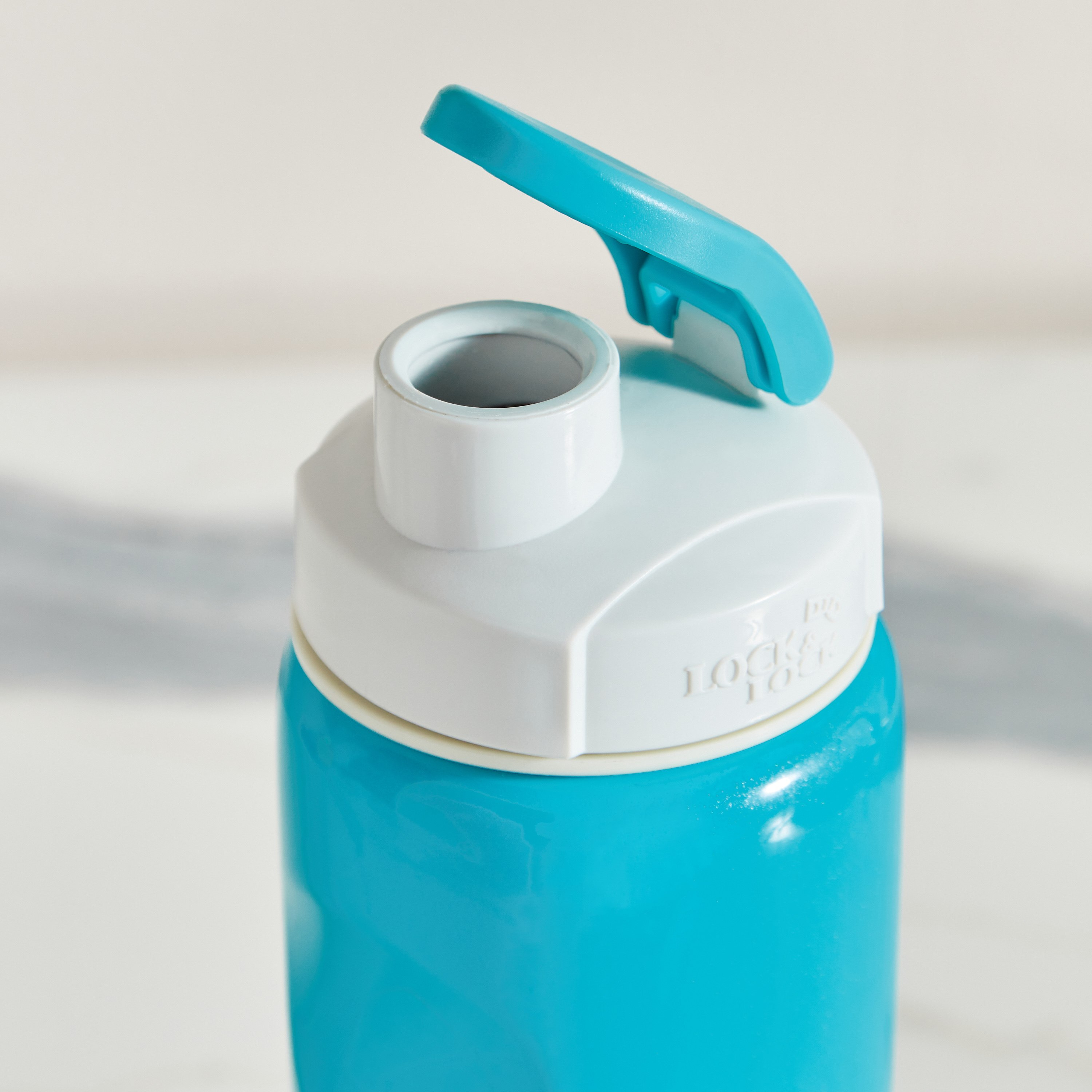 Lock & Lock Stainless Steel Water Bottle - 550 ml-hbxhomeware-hbxkitchen-image-4