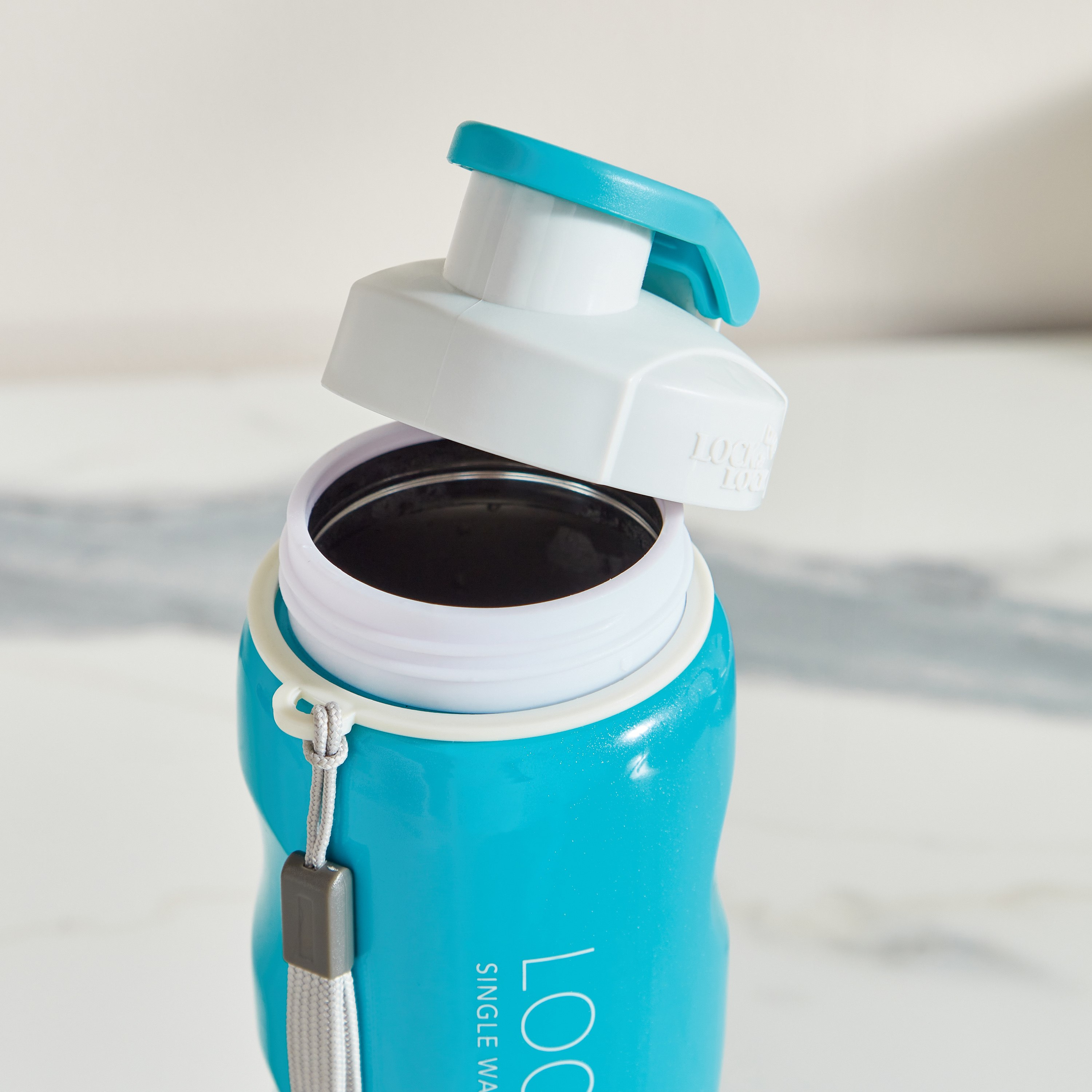 Lock & Lock Stainless Steel Water Bottle - 550 ml-hbxhomeware-hbxkitchen-image-5