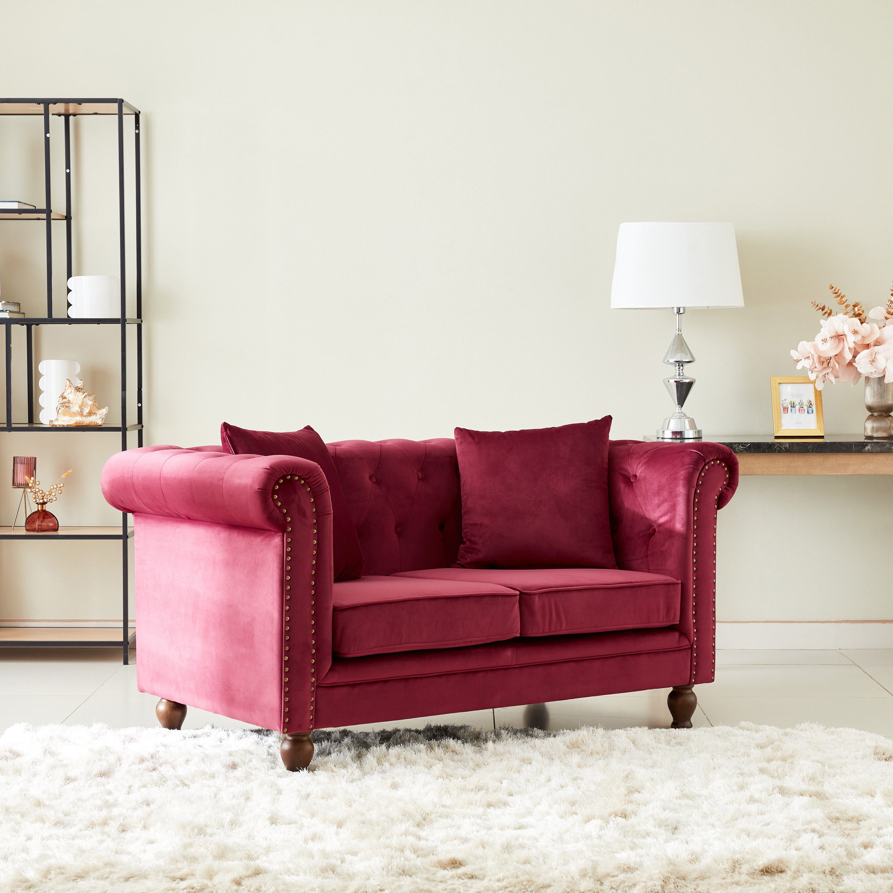 كنبة مخمل معنقدة مقعدين مع وسادتين من صوفيا-hbxlivingroom-sofasandarmchairs-sofas-image-2