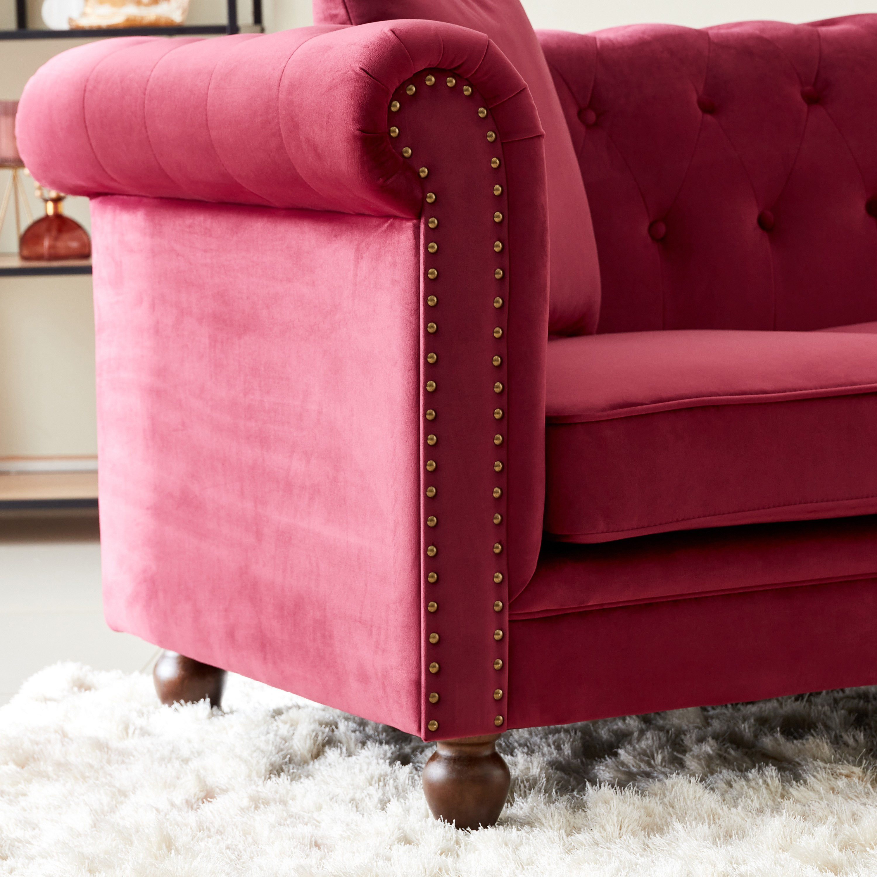 كنبة مخمل معنقدة مقعدين مع وسادتين من صوفيا-hbxlivingroom-sofasandarmchairs-sofas-image-3