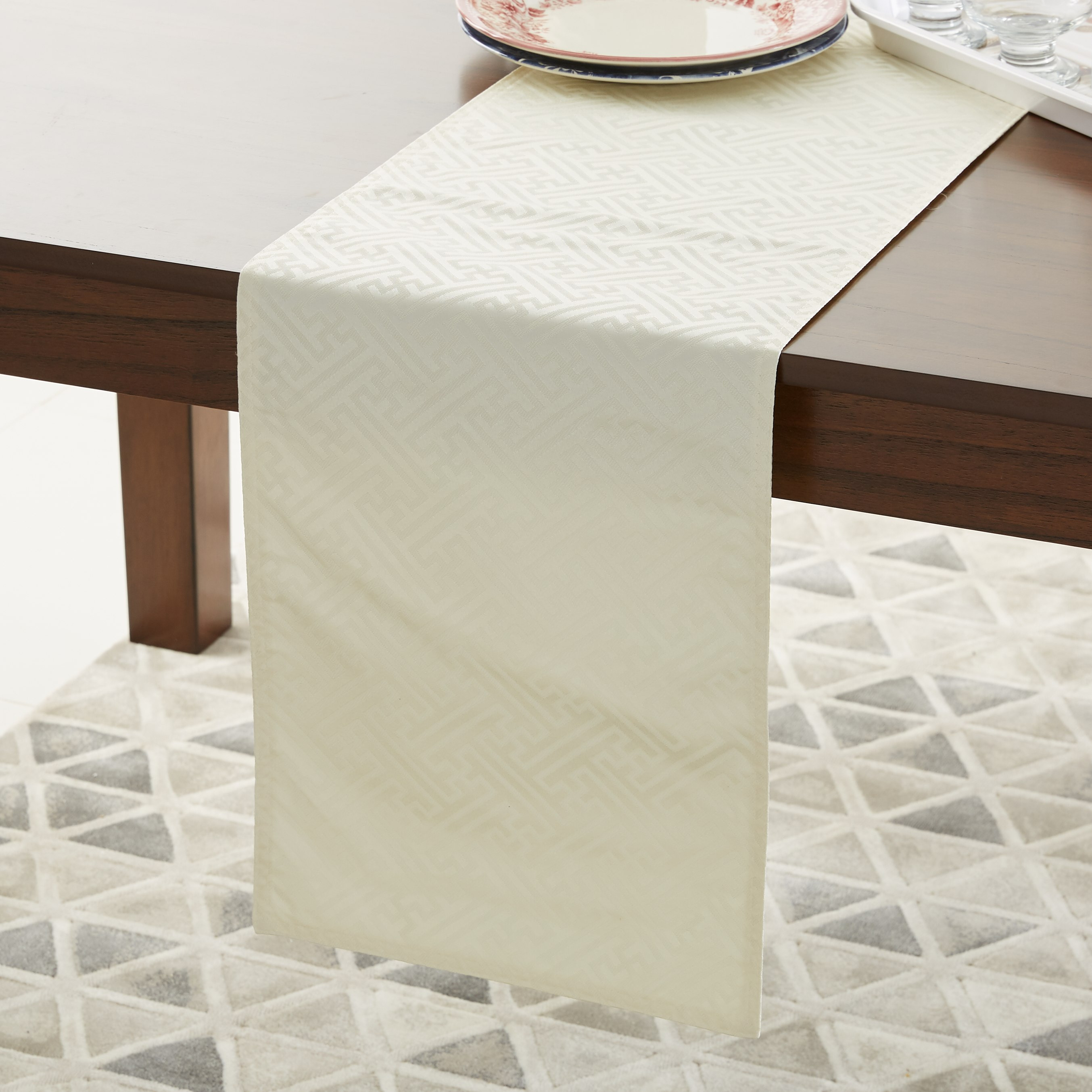 Devin Table Runner-hbxdecorandfurnishings-homefurnishings-tablelinens-image-1