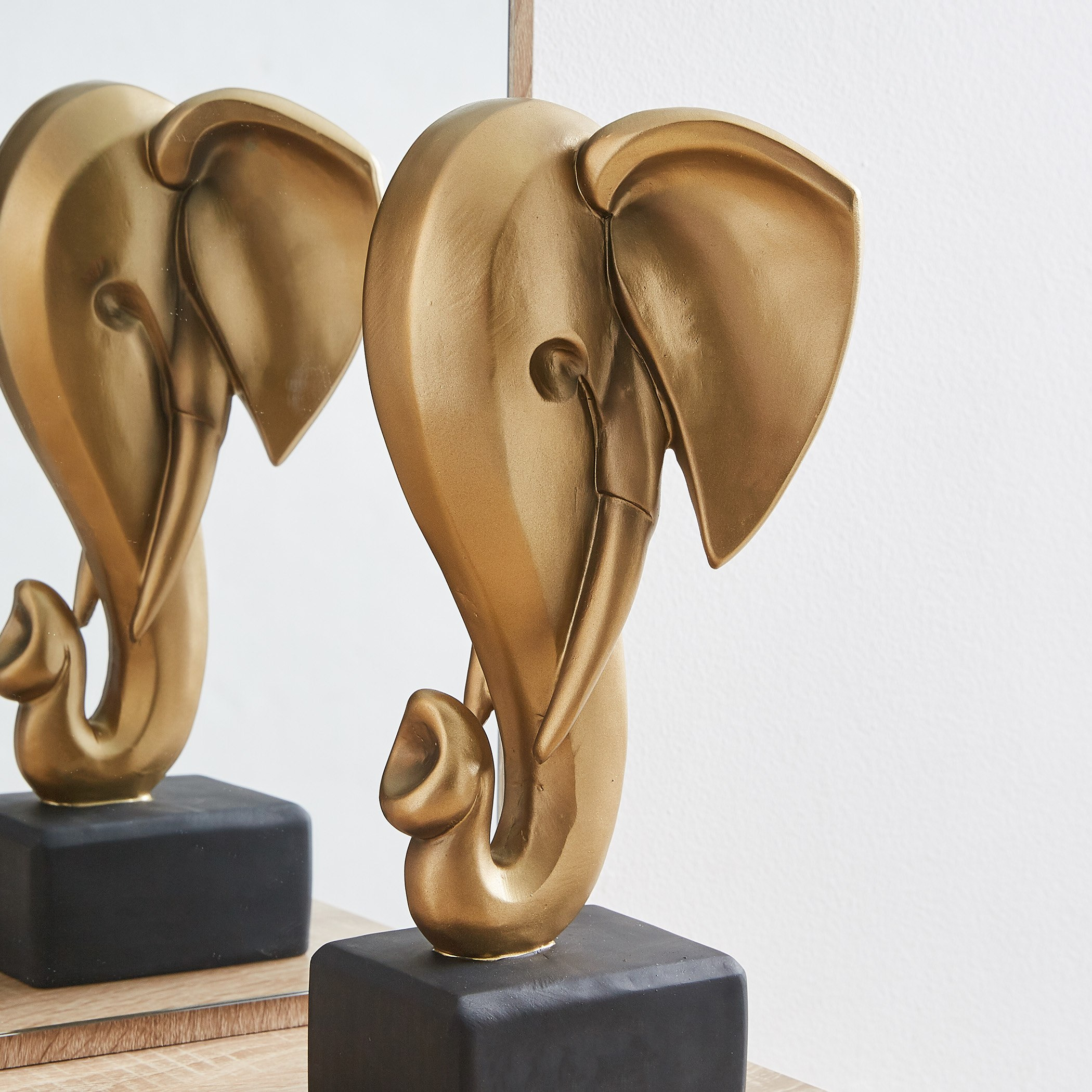 Elephant Head Figurine-hbxhomeware-homedecor-figurinesandornaments-image-2