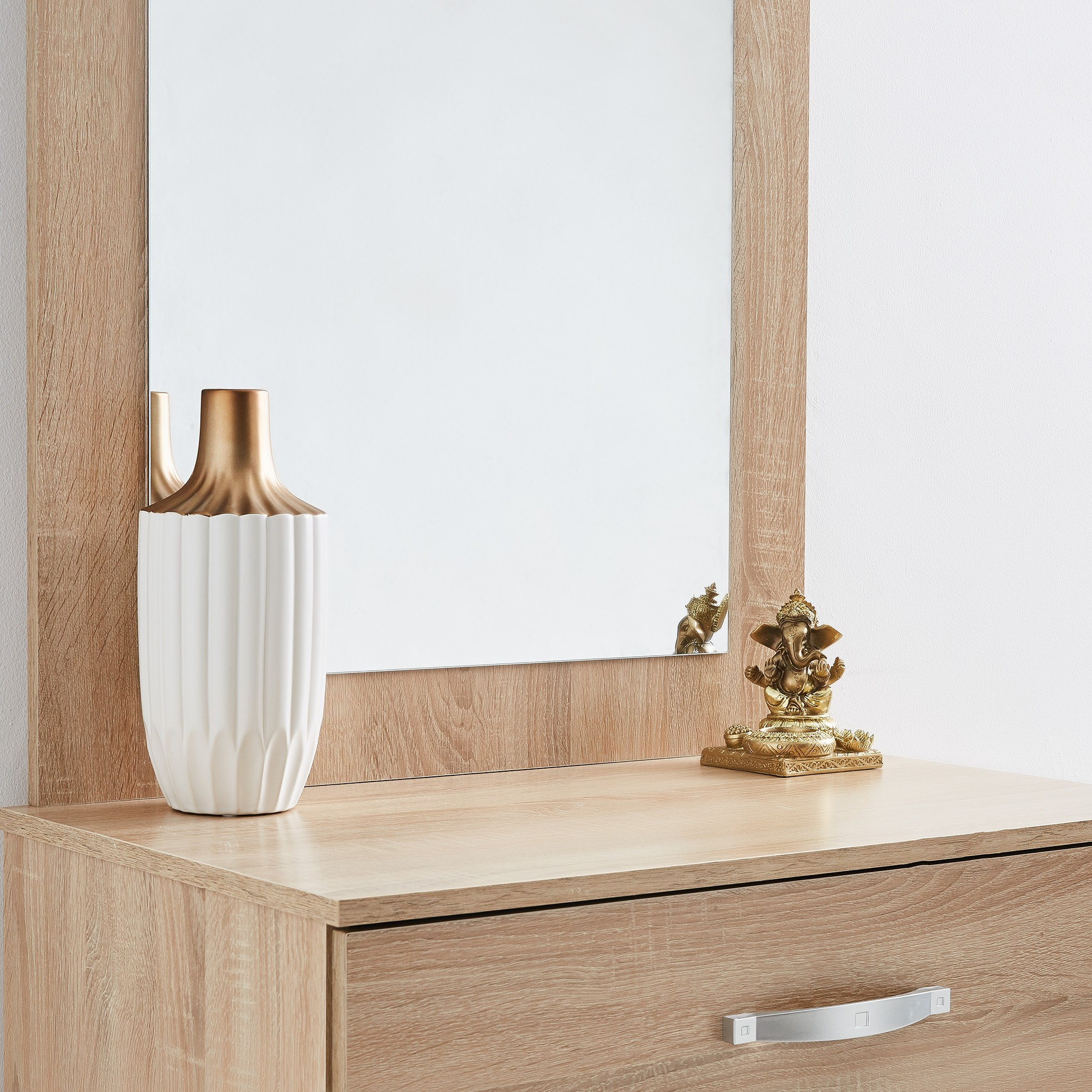 حامل شموع من جانيشا-hbxlivingroom-decorandaccessories-candleholders-image-3