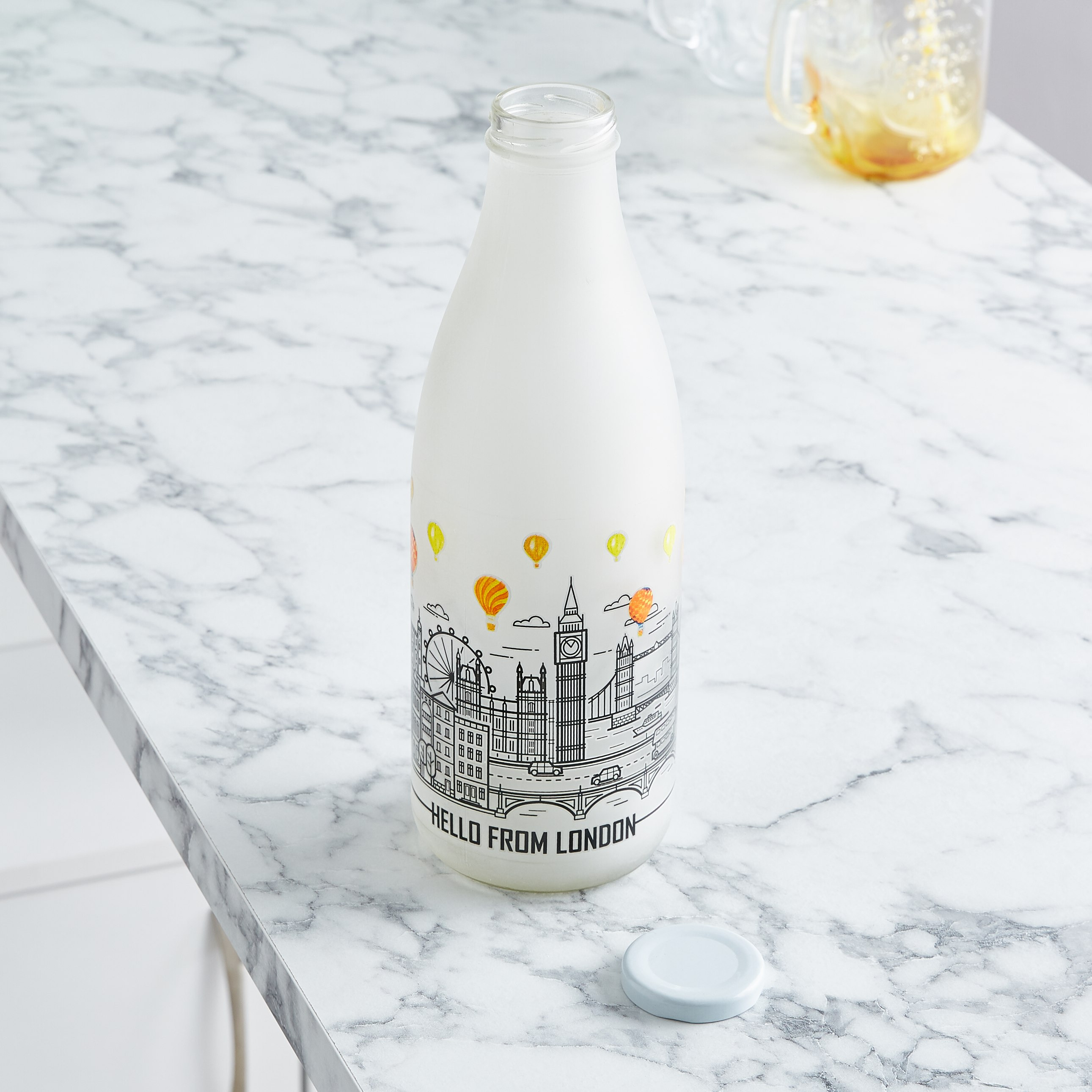 قارورة حليب معتّمة بطبعات من بليسيمو - 1 لتر-hbxhomeware-hbxkitchen-image-2