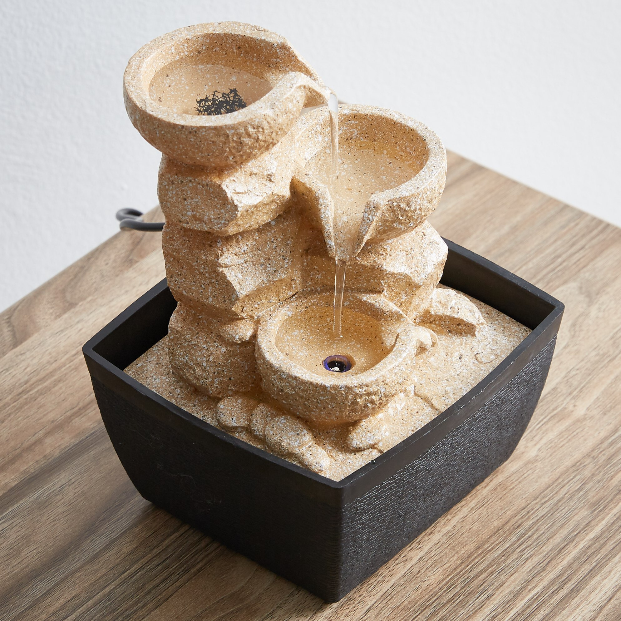 نافورة حجرية بأضواء من جرانا-hbxhomeware-hbxdecorandfurnishings-image-3