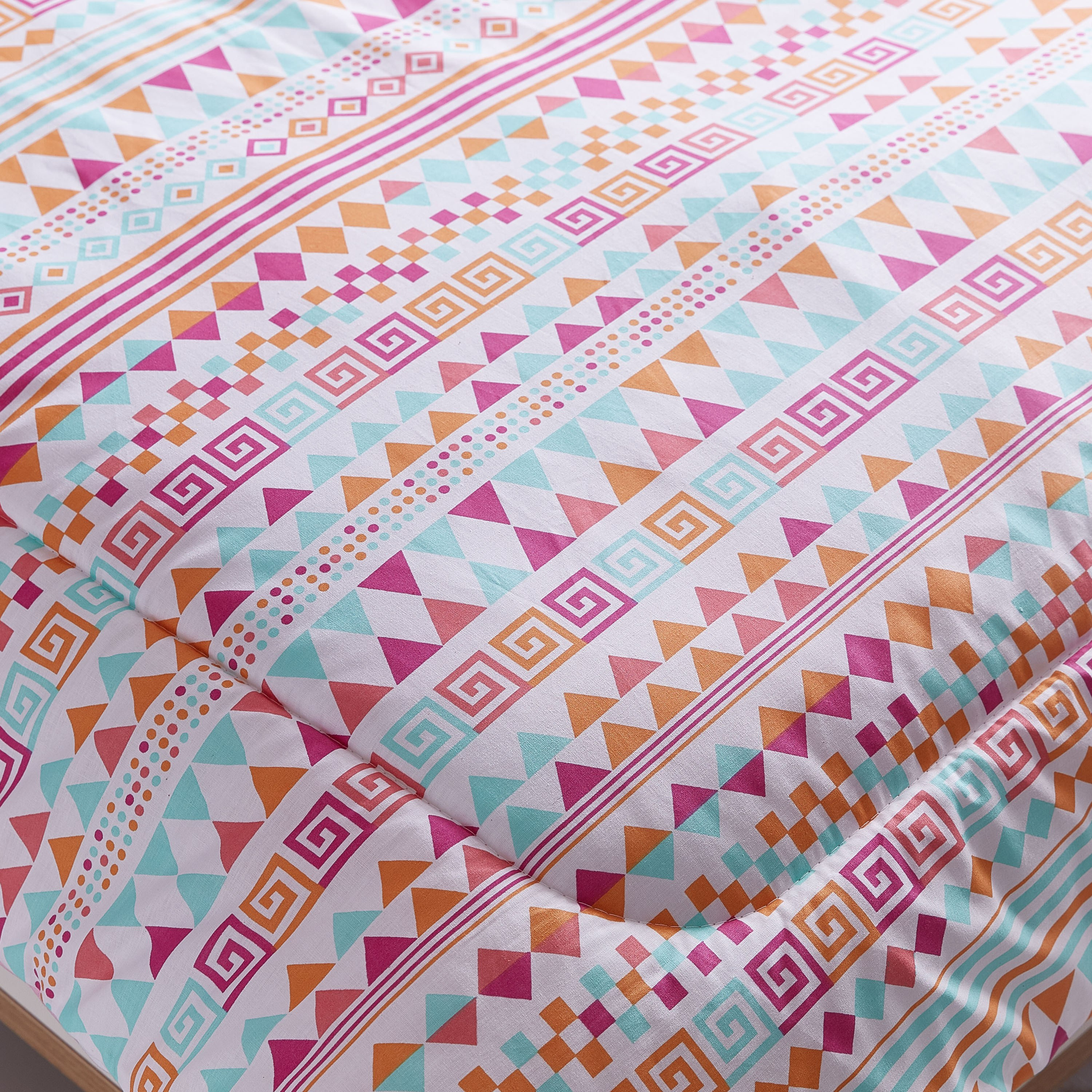 طقم ألحفة وبياضات مقاس مزدوج 4 قطع بطبعات لاما - 160x220 سم-hbxhomeware-hbxkidsandyouth-image-3