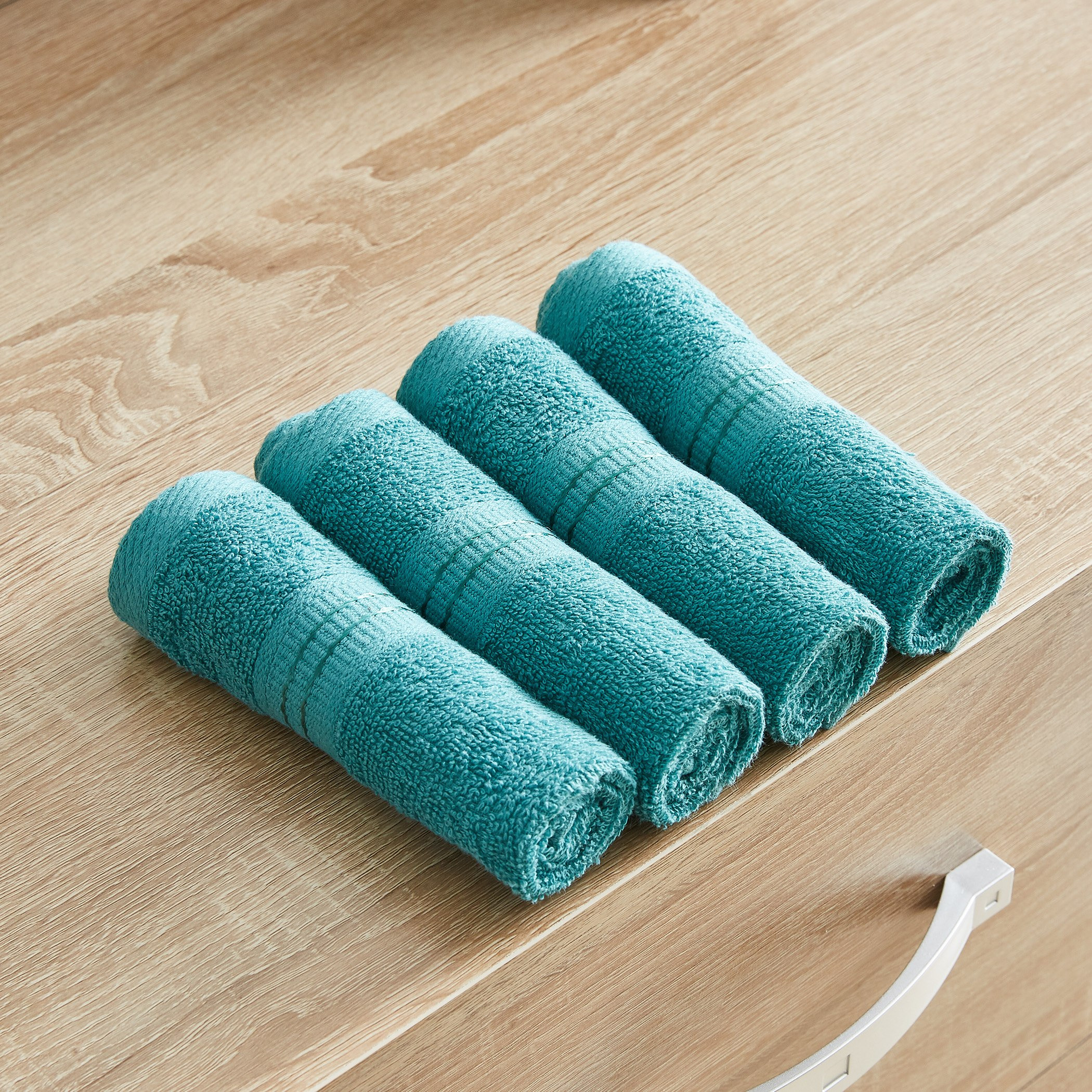 طقم مناشف وجه إسينشال - 4 قطع-hbxbathroom-bathroomtextiles-image-1
