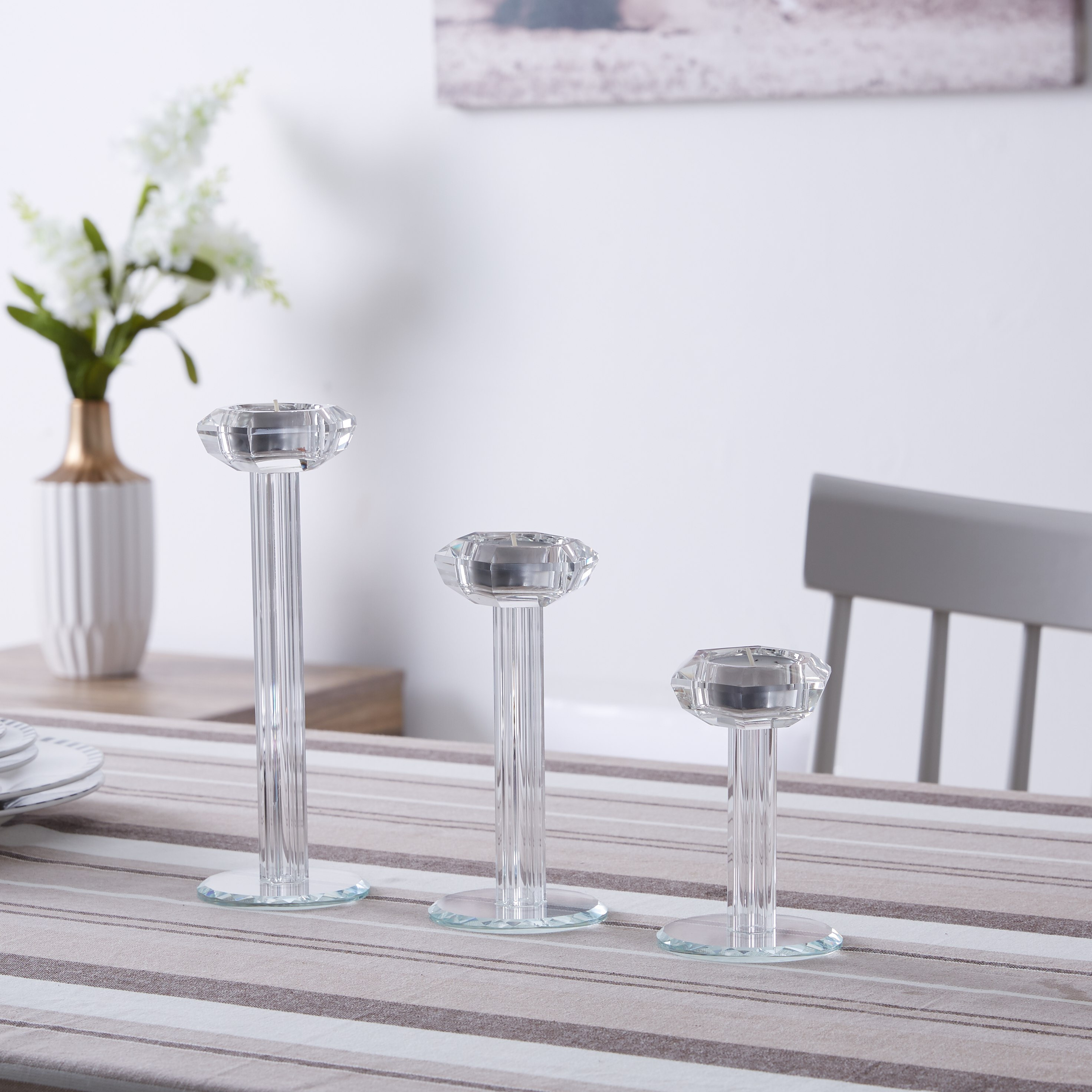 حامل شموع صغيرة  كريستالي من كريستال- طقم من 3 قطع-hbxlivingroom-decorandaccessories-candleholders-image-1