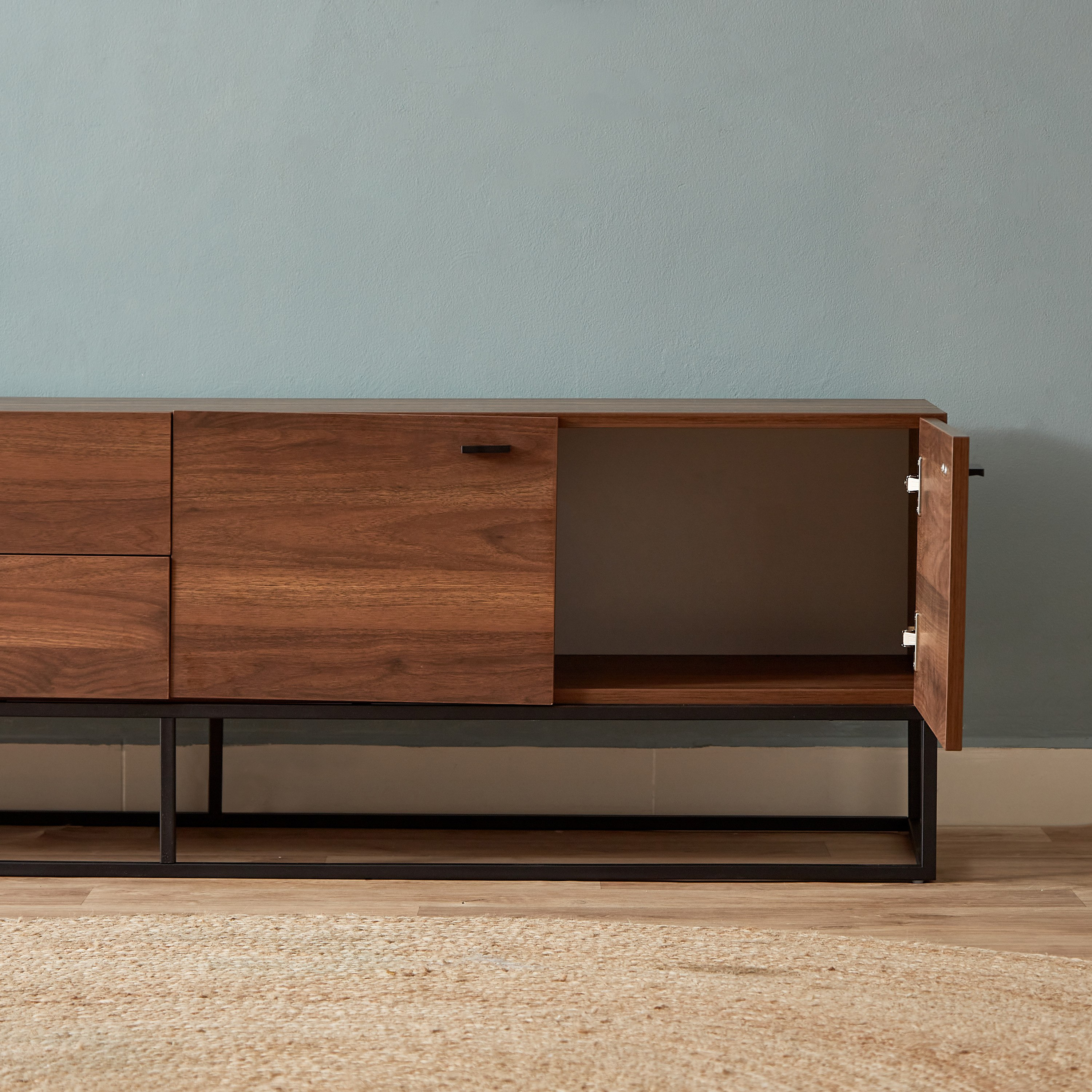 وحدة تلفاز منخفضة لأجهزة التلفاز حتى 65 بوصة من ماجيستيك-hbxlivingroom-mediaunitsandstorage-tvunits-image-4
