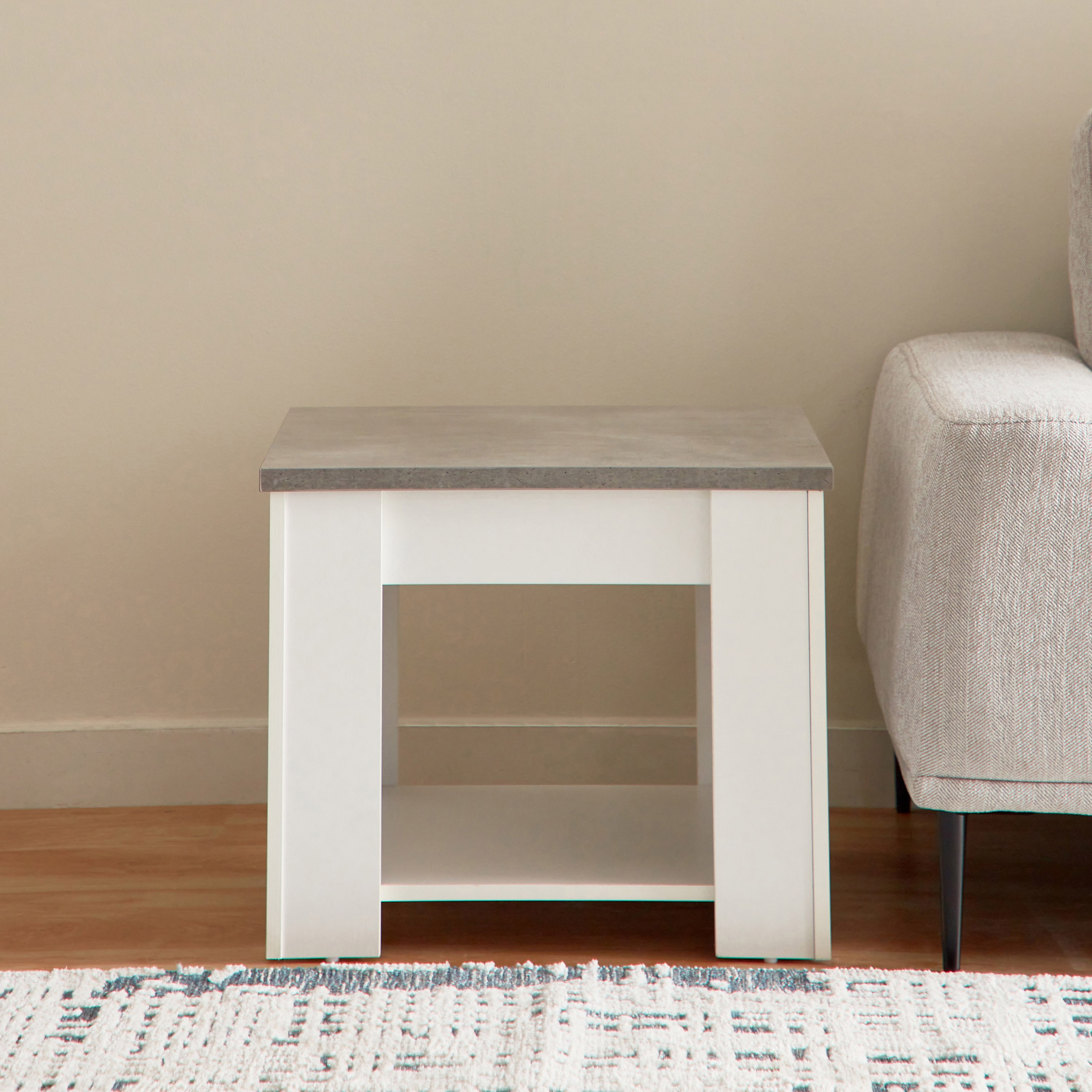 Diamenton chairside best sale end table