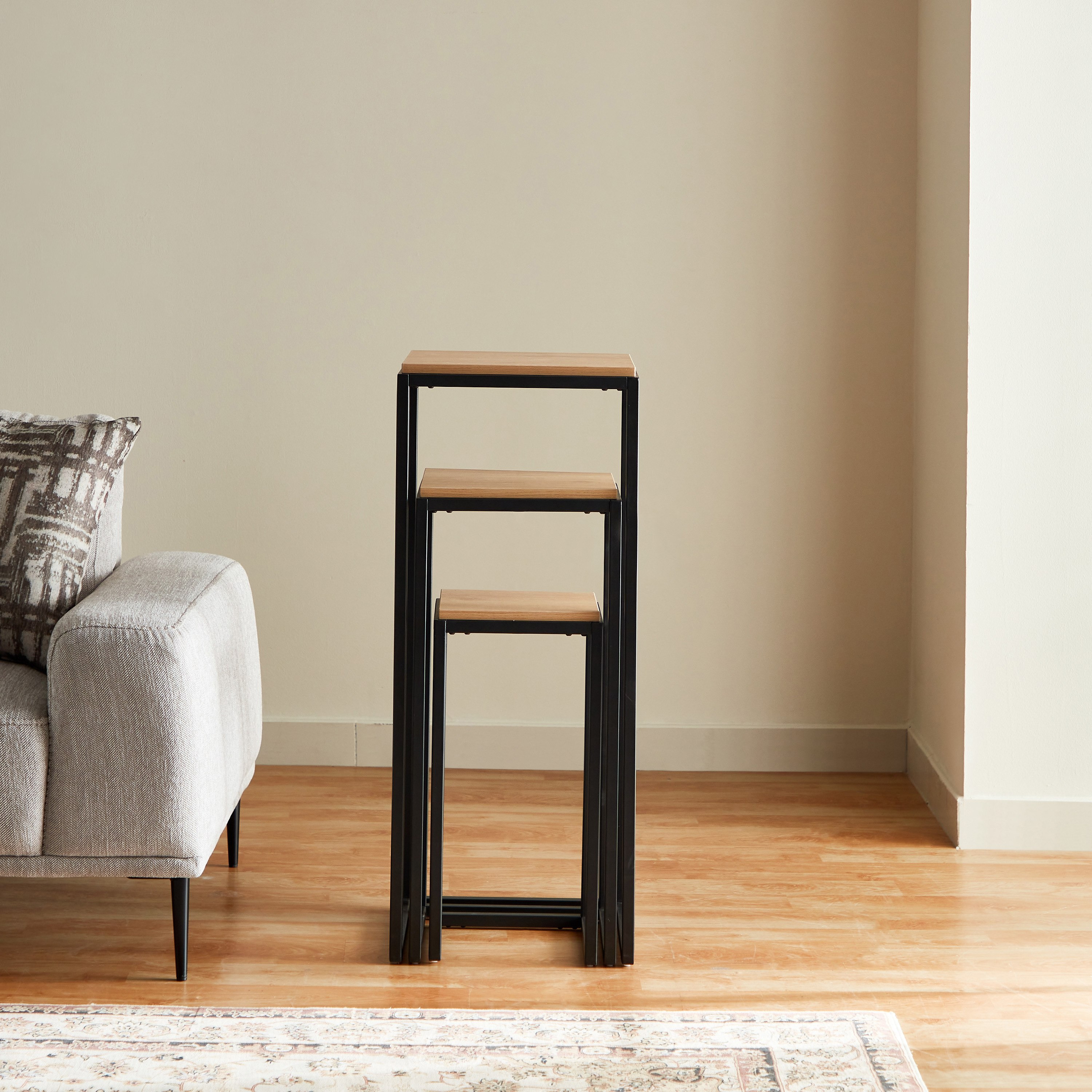 طاولات متداخلة من إيربان - طقم من 3 قطع-hbxfurniture-livingroom-endtables-image-6