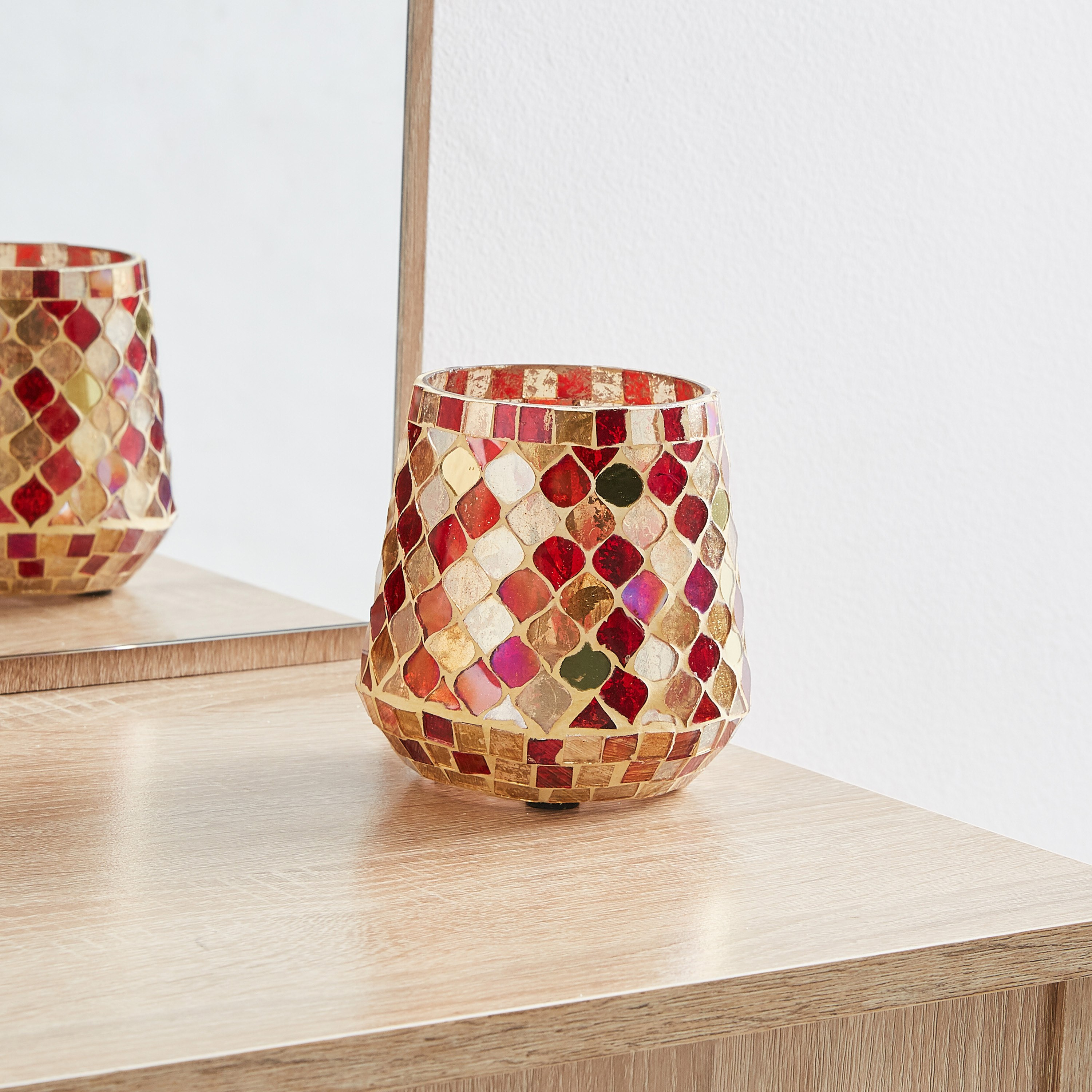 حامل شموع  على شكل فانوس فسيفساء من ليستر-hbxlivingroom-decorandaccessories-candleholders-image-1
