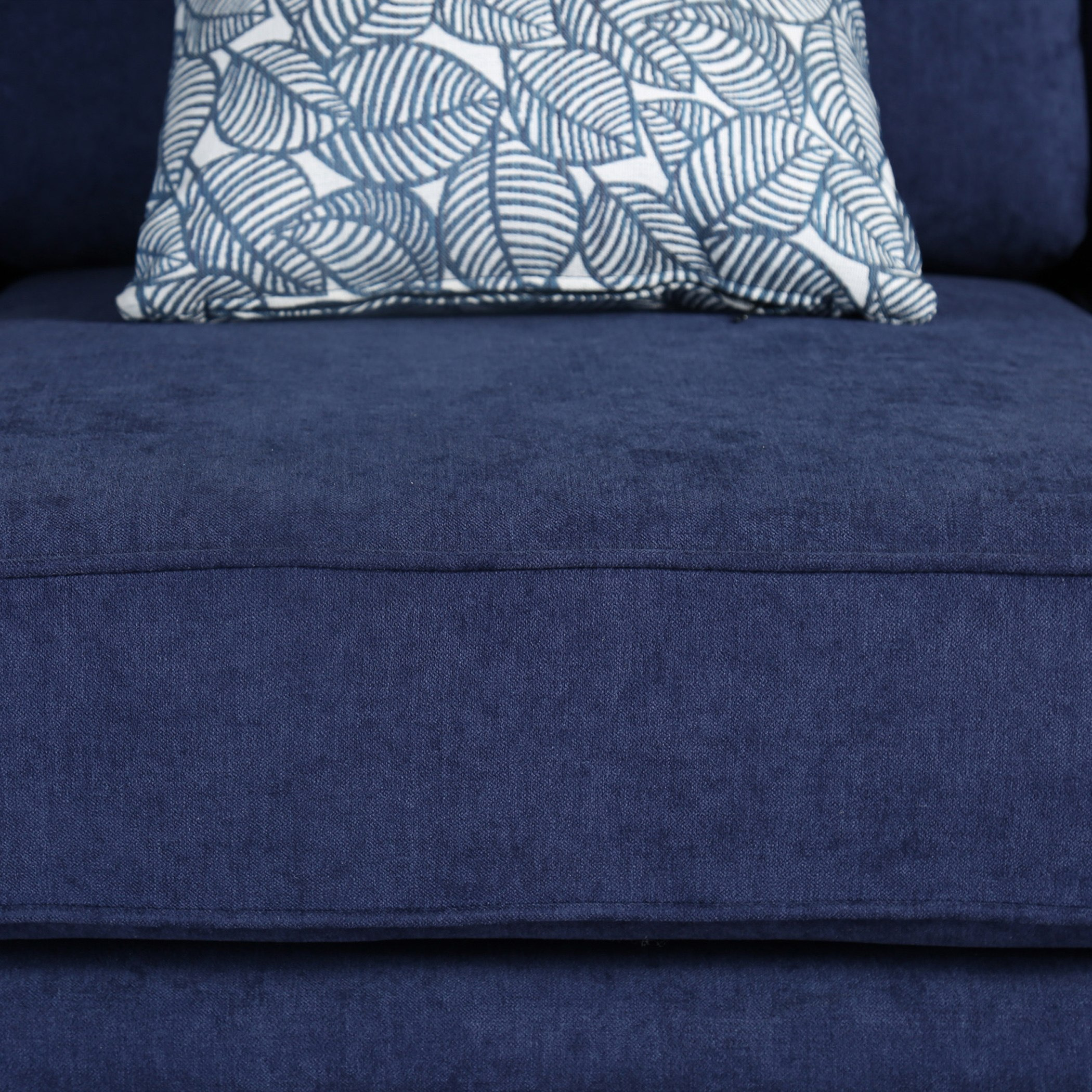 كنبة بـ3 مقاعد و3 وسائد من نيستون-hbxlivingroom-sofasandarmchairs-sofas-image-5