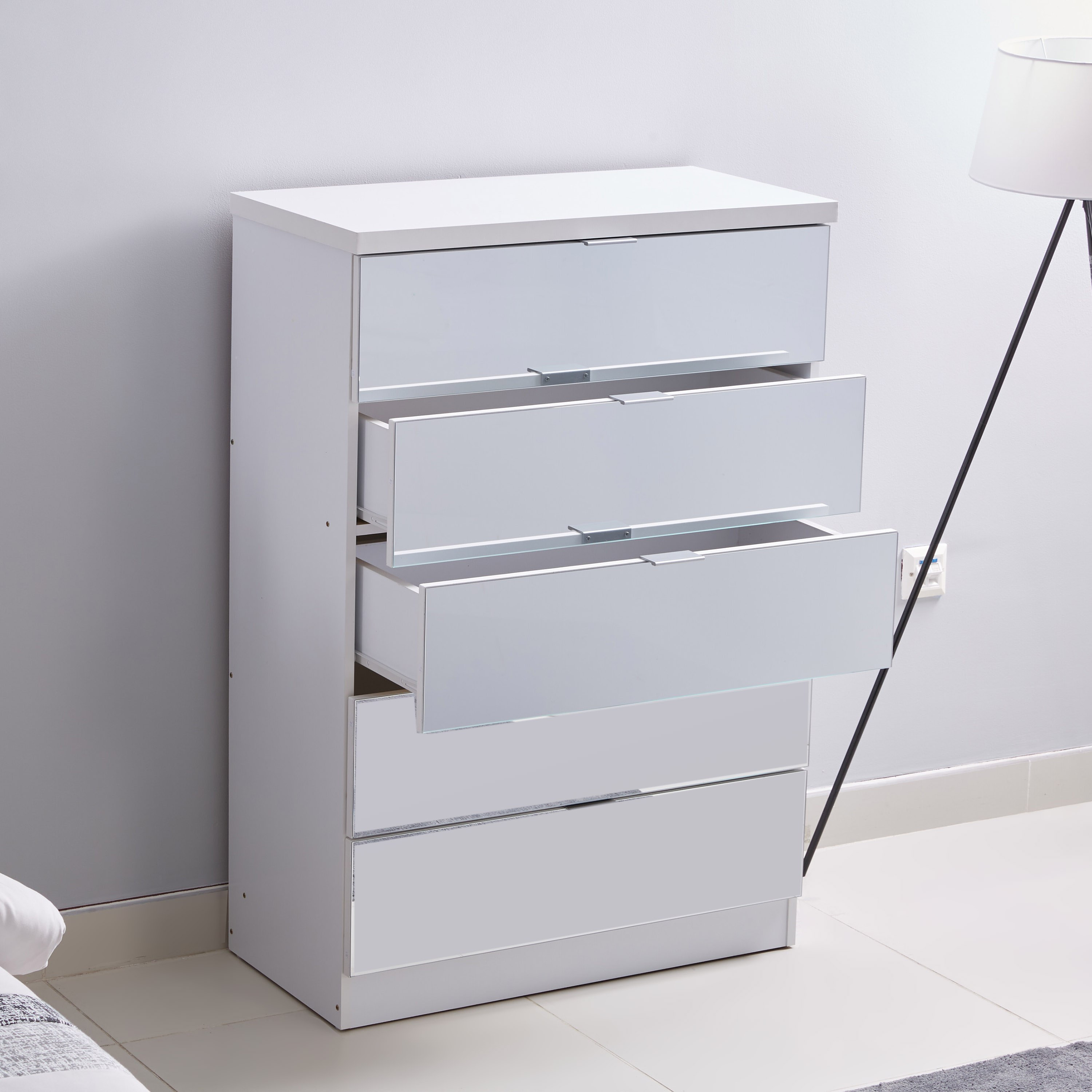 وحدة تخزين بـ 5 أدراج ومرآة من تايلور-hbxfurniture-dressersandchests-chestofdrawers-image-3