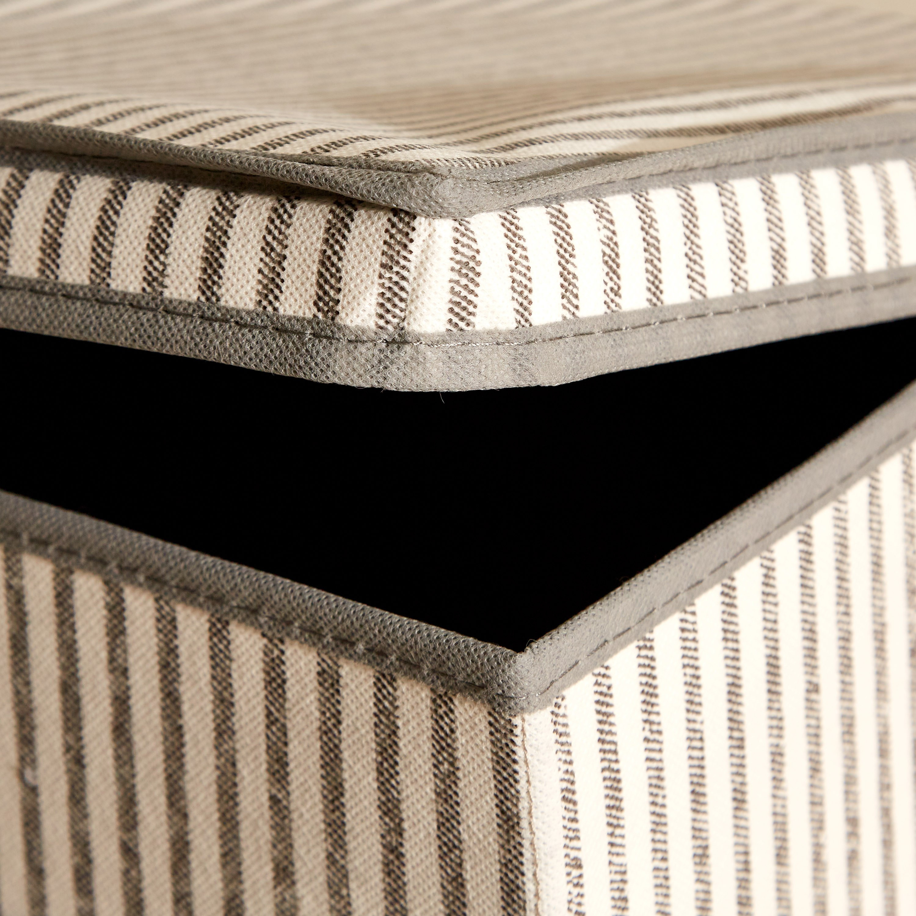 صندوق تخزين من إيباس - 33x40x18 سم-hbxbedroom-bedroomaccessories-bedroomstorage-image-5