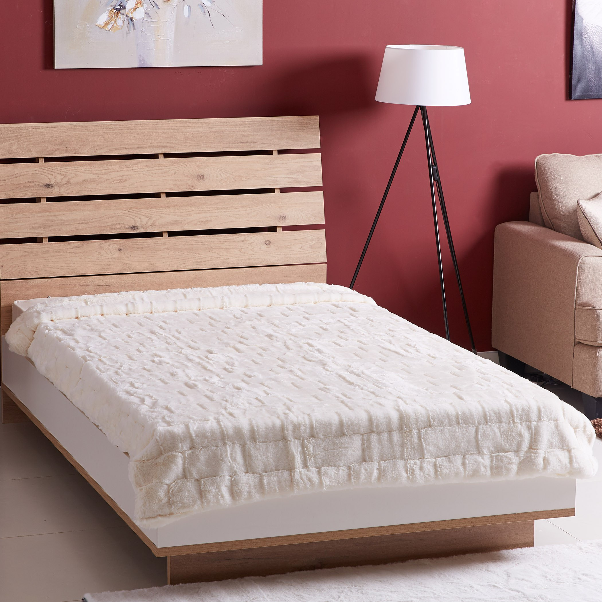 بطانية فرو صناعي مزدوجة جاكار- 150x220 سم-hbxhomeware-hbxbedroom-image-1