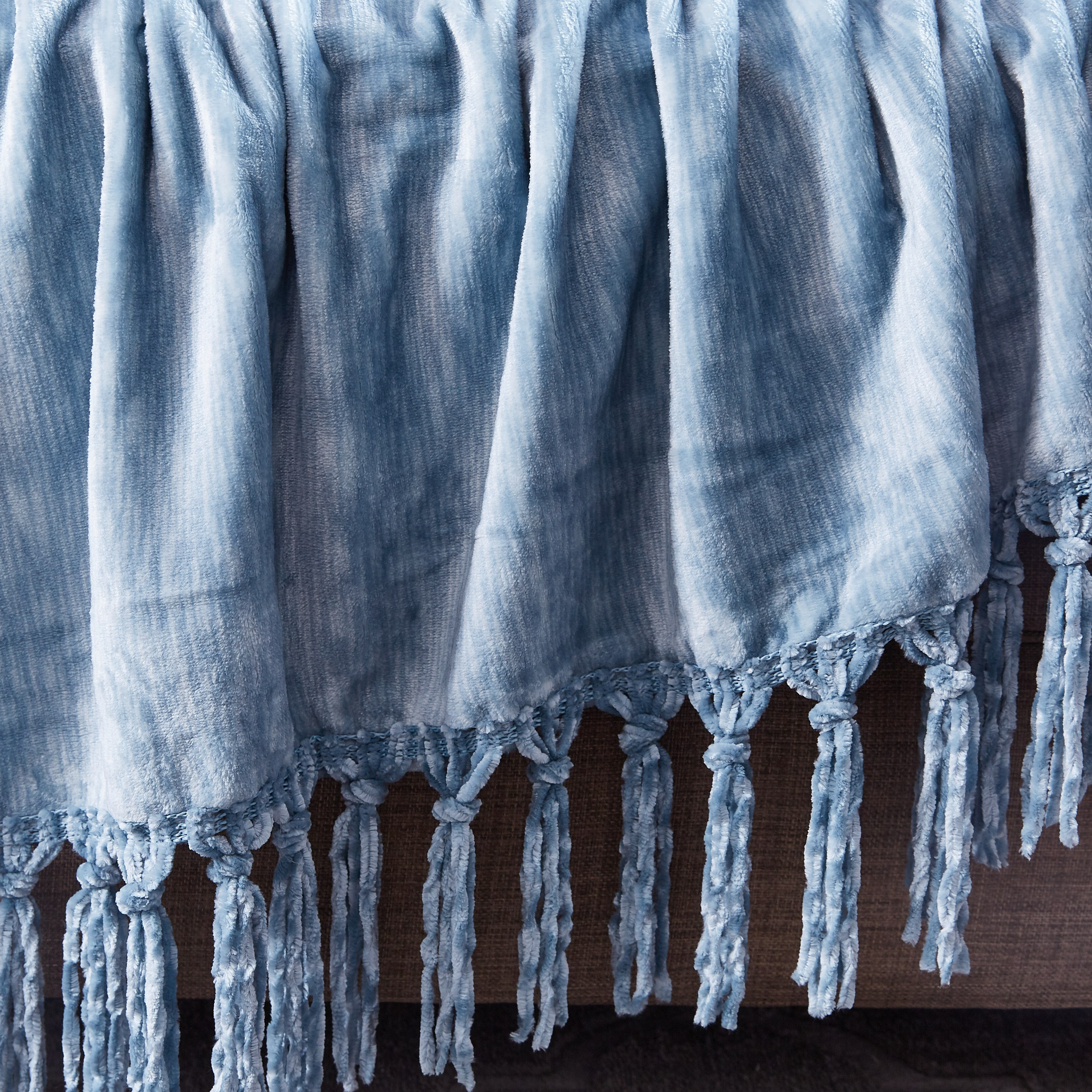 مفرش كنبة مايكرو فلانيل من تاي داي- 130x180 cm-hbxhomeware-hbxbedroom-image-3