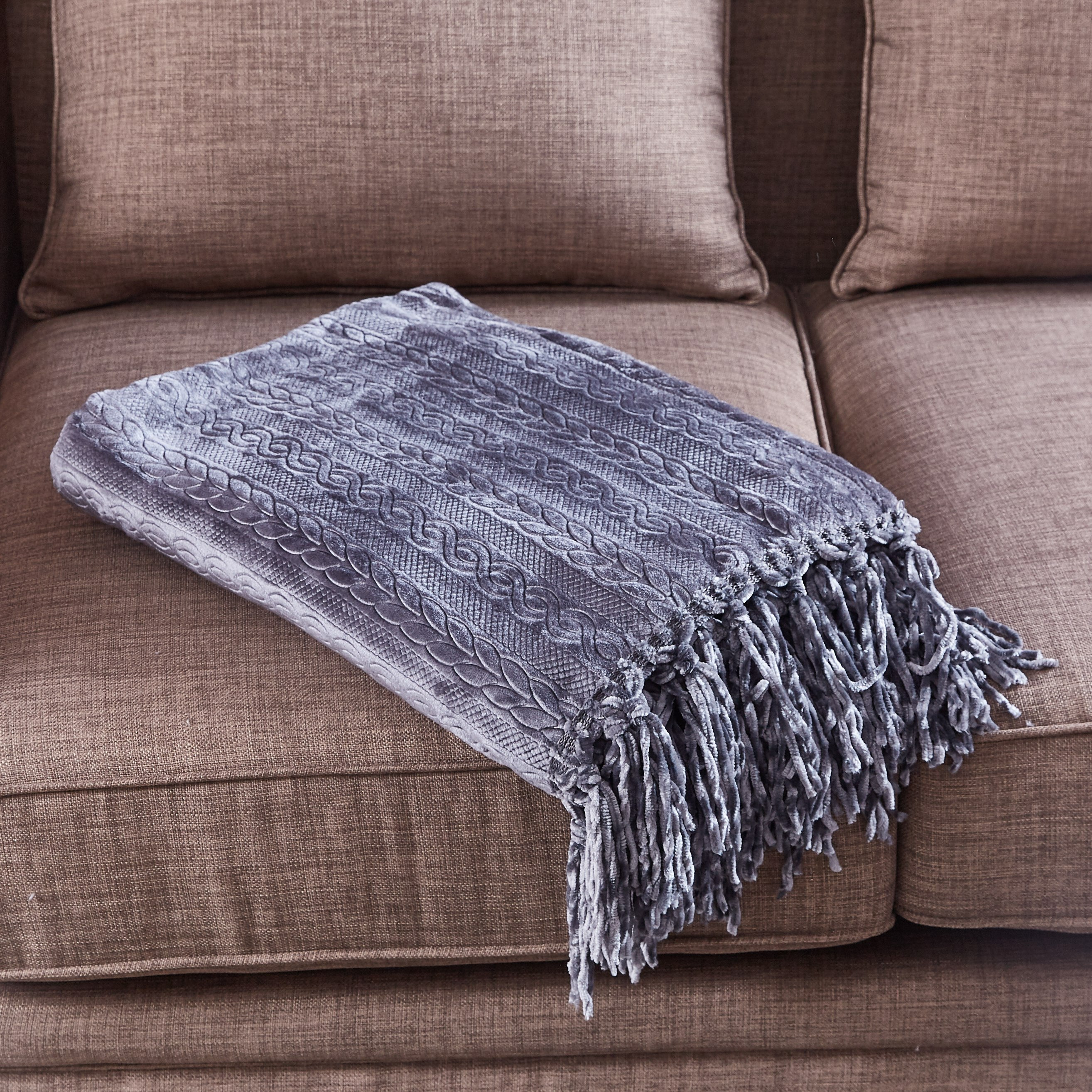 مفرش كنبة مايكرو فلانيل مخملي- 130x180 سم-hbxhomeware-hbxbedroom-image-1