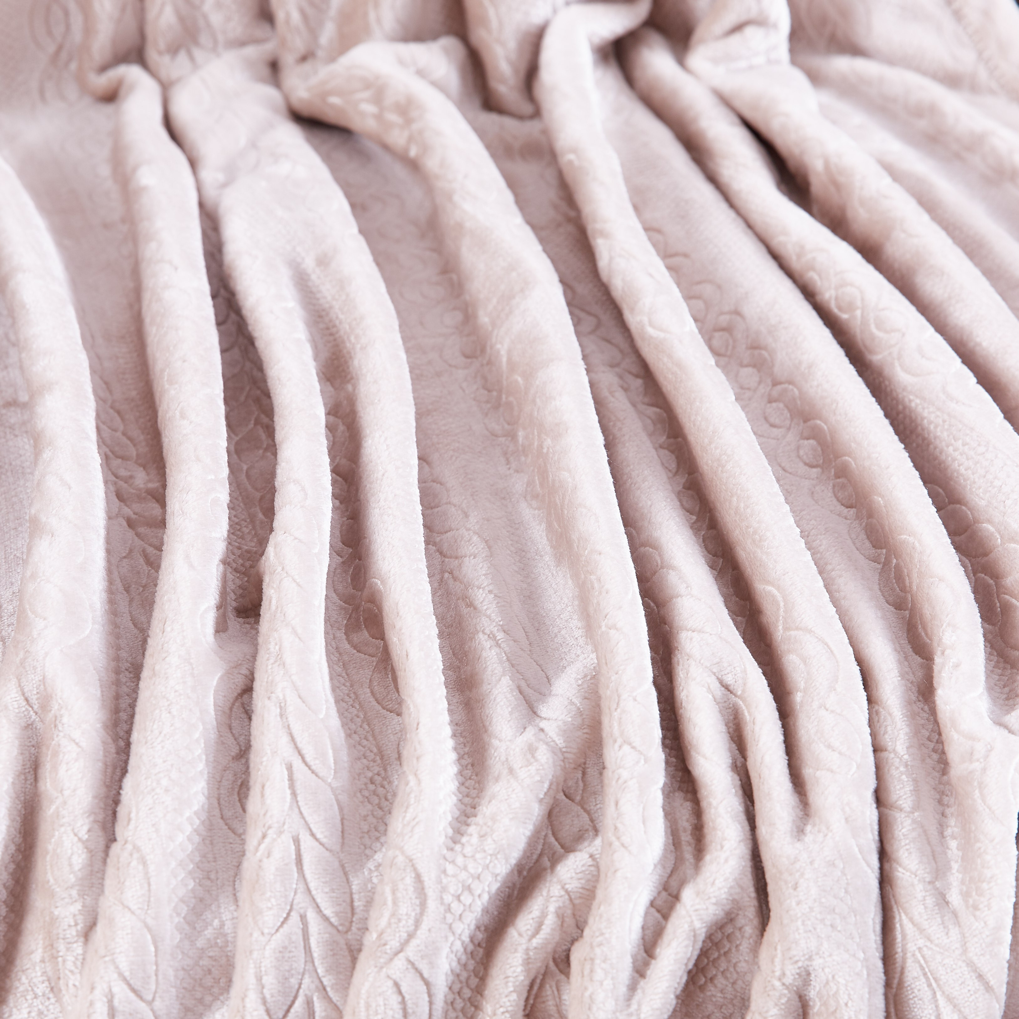 مفرش كنبة مايكرو فلانيل مخملي- 130x180 سم-hbxhomeware-hbxbedroom-image-2