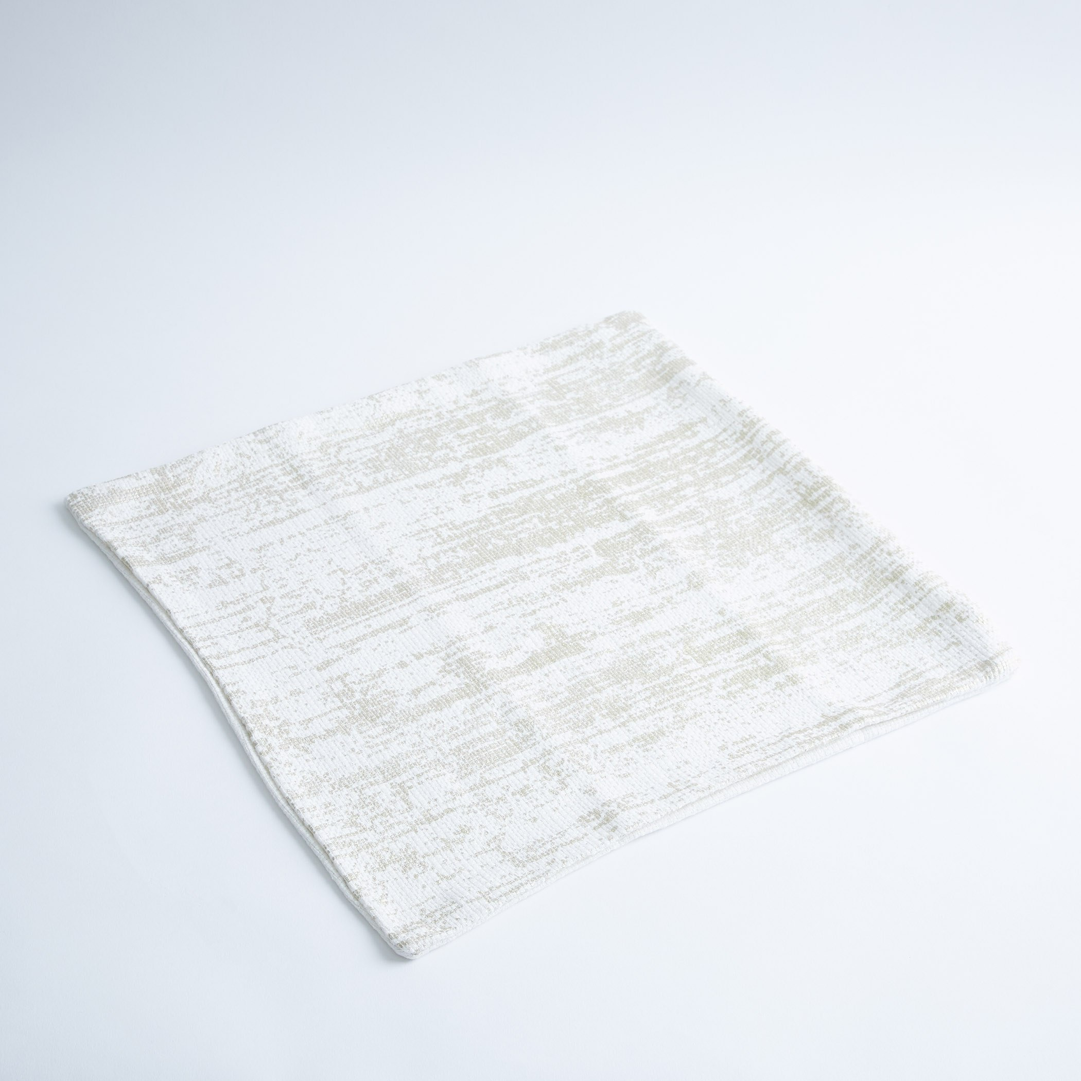 غطاء وسادة بطبعات لامعة من ليون- 40×40 سم-PROMO_HB_AE_B1G1_250925-image-4