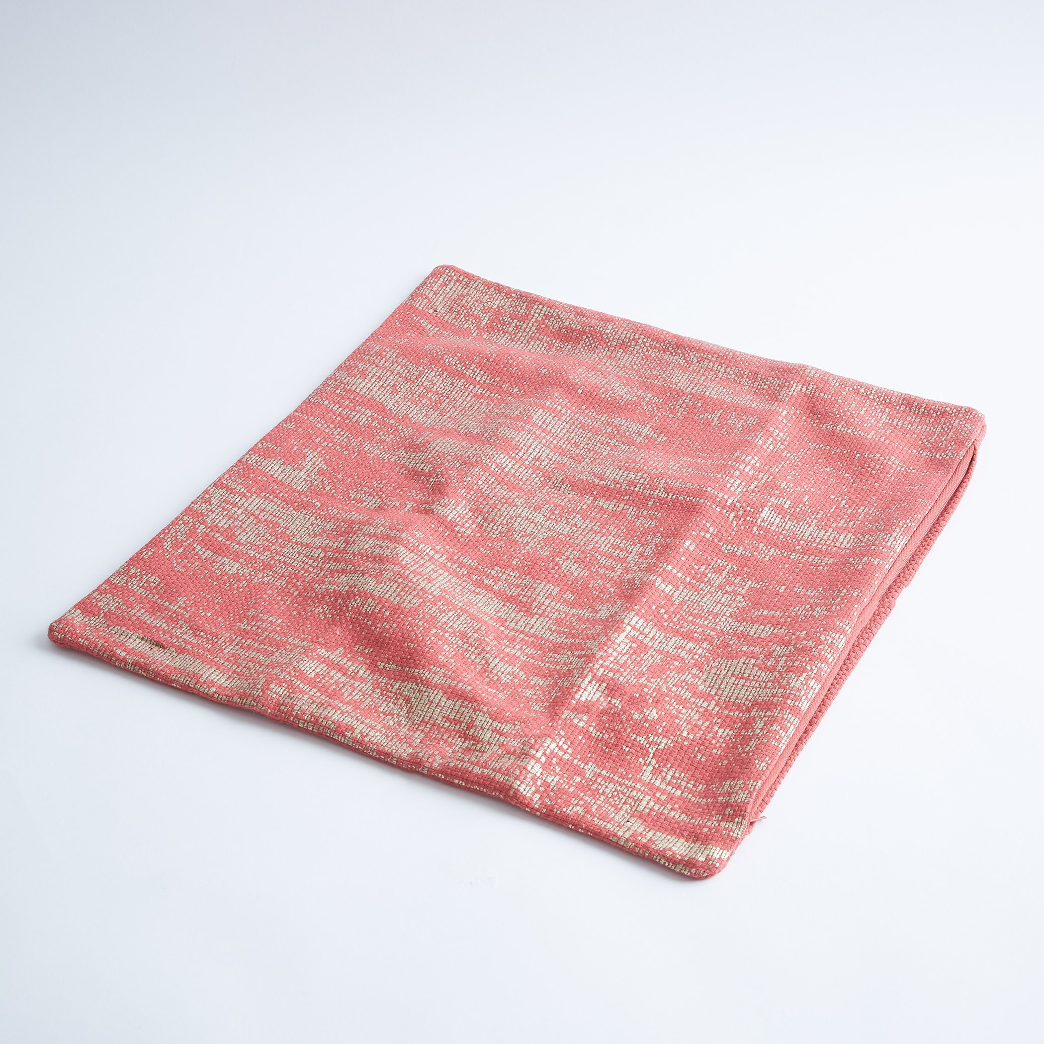 غطاء وسادة بطبعات لامعة من ليون- 40×40 سم-hbxhomeware-cushionsandcovers-cushioncovers-image-4