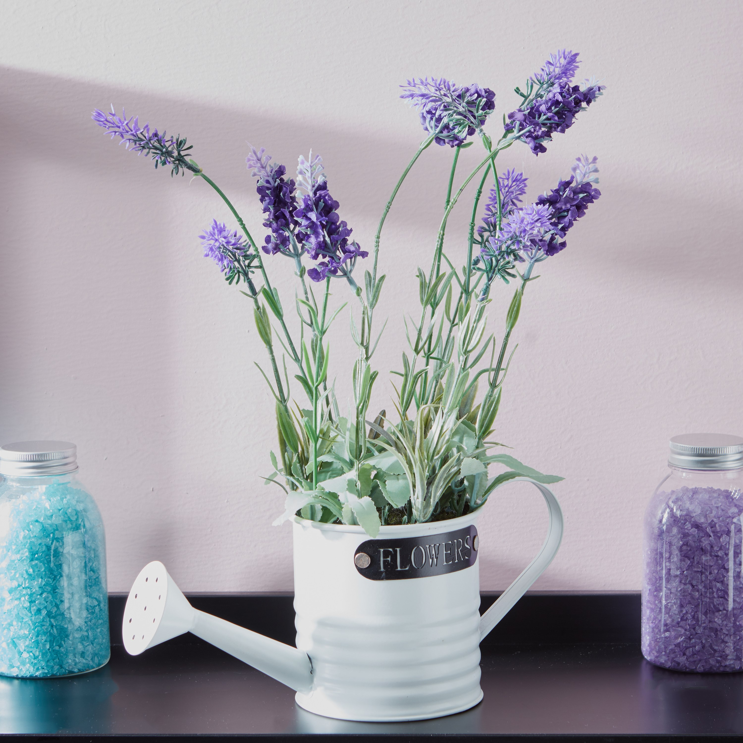 مزهرية ديكور بنبتة الخزامى من أركاديا-hbxdecorandfurnishings-homeaccessories-artificialflowersandplants-image-1