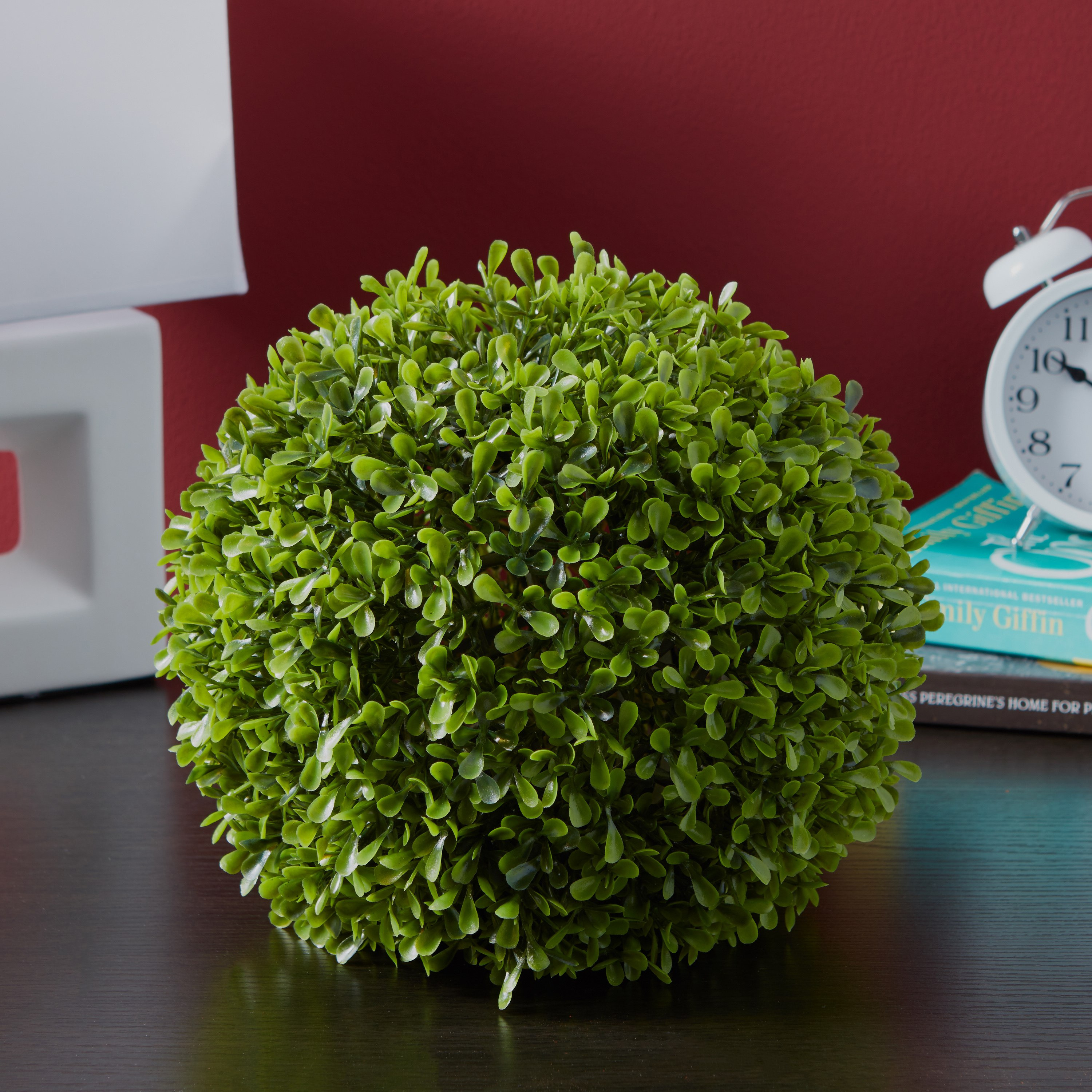 نبتة اصطناعية مستديرة من تريكسي - 22 سم-hbxdecorandfurnishings-homeaccessories-artificialflowersandplants-image-1
