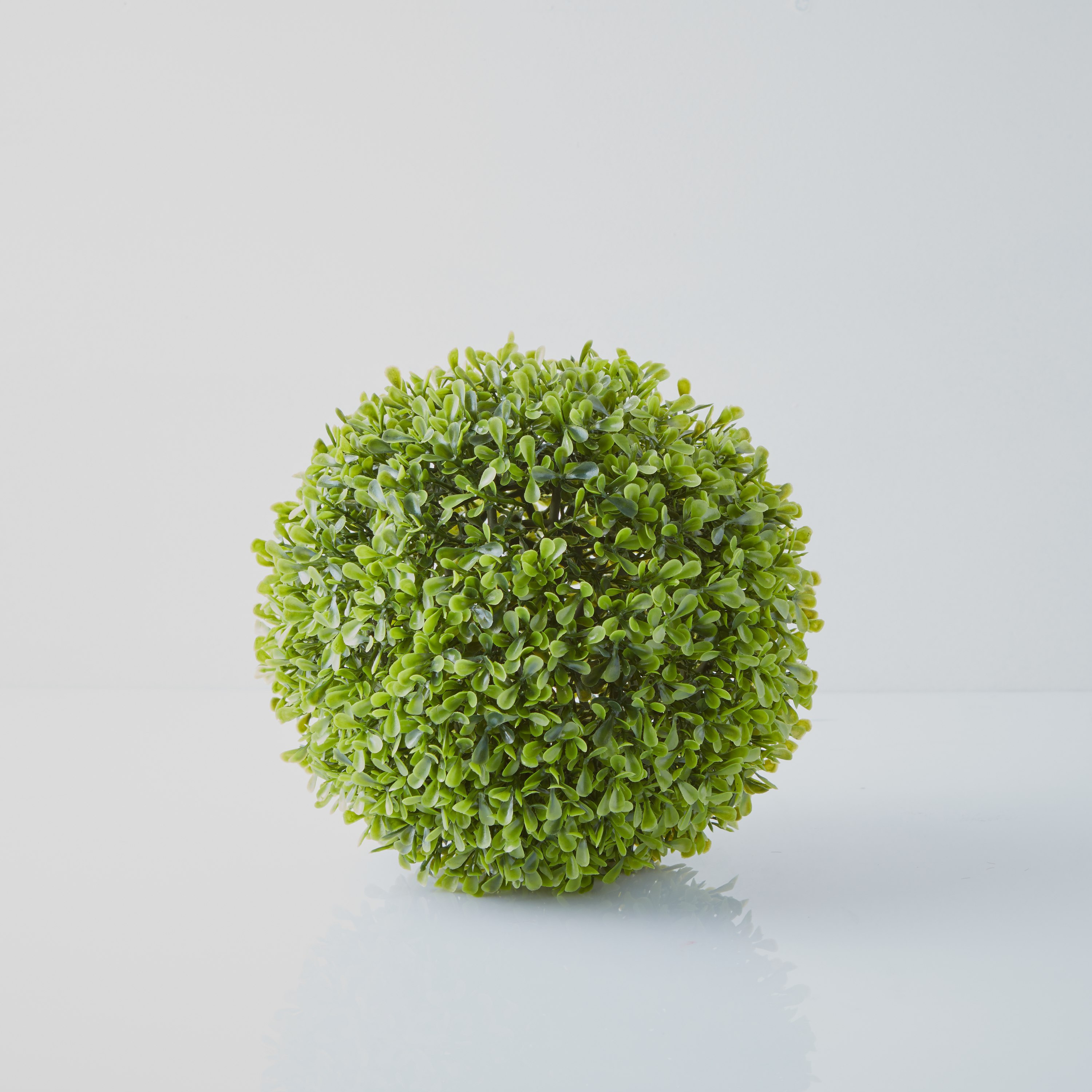 نبتة اصطناعية مستديرة من تريكسي - 22 سم-hbxdecorandfurnishings-homeaccessories-artificialflowersandplants-image-4