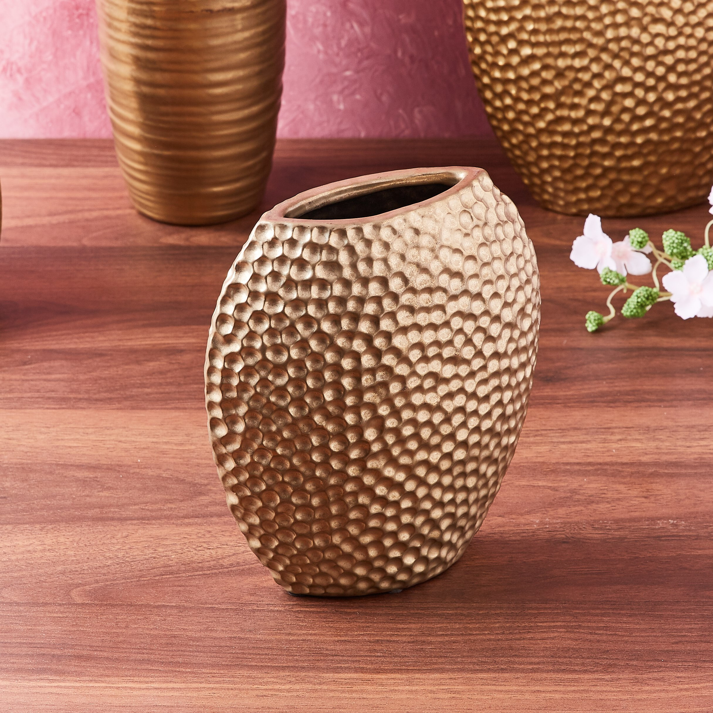 مزهرية ديكورية من دوريان-hbxbedroom-decorandaccessories-vases-image-1