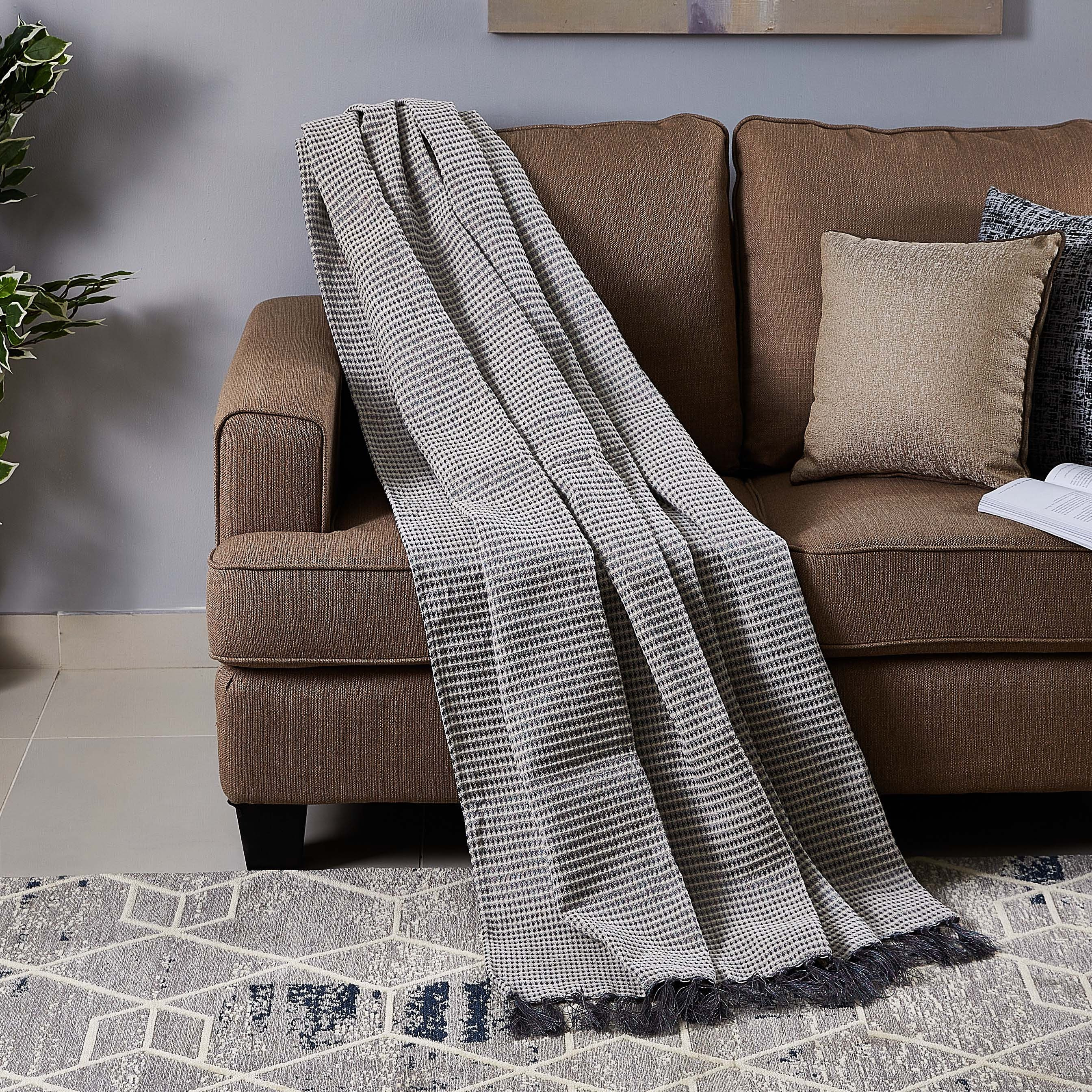 بطانية خفيفة بارزة الملمس من أورا - 130x180  سم-hbxhomeware-hbxbedroom-image-1
