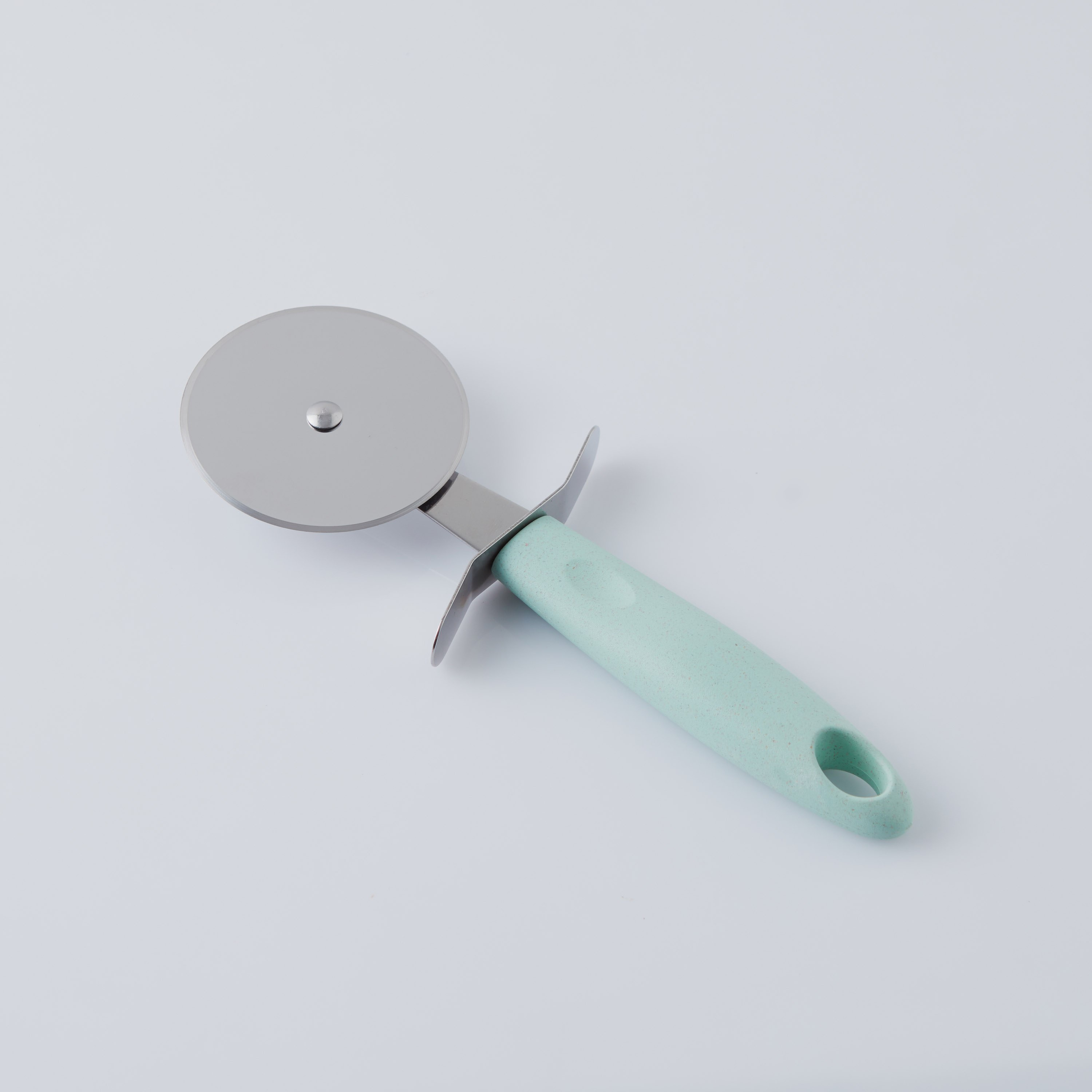 Easy Chef Plastic Pizza Roller-hbxkitchen-kitchenware-kitchenaccessories-image-4