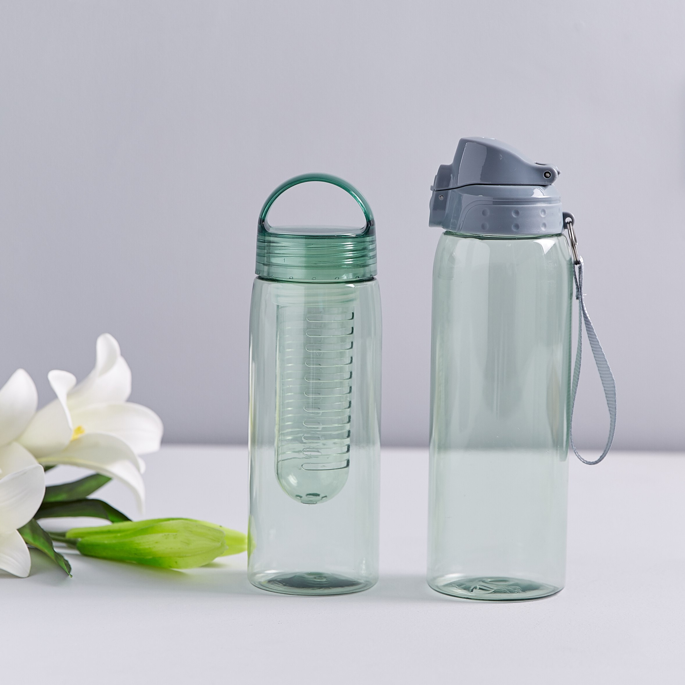 قارورة مياه بأنبوب داخلي من كاري- 700 مل-hbxhomeware-hbxkitchen-image-3