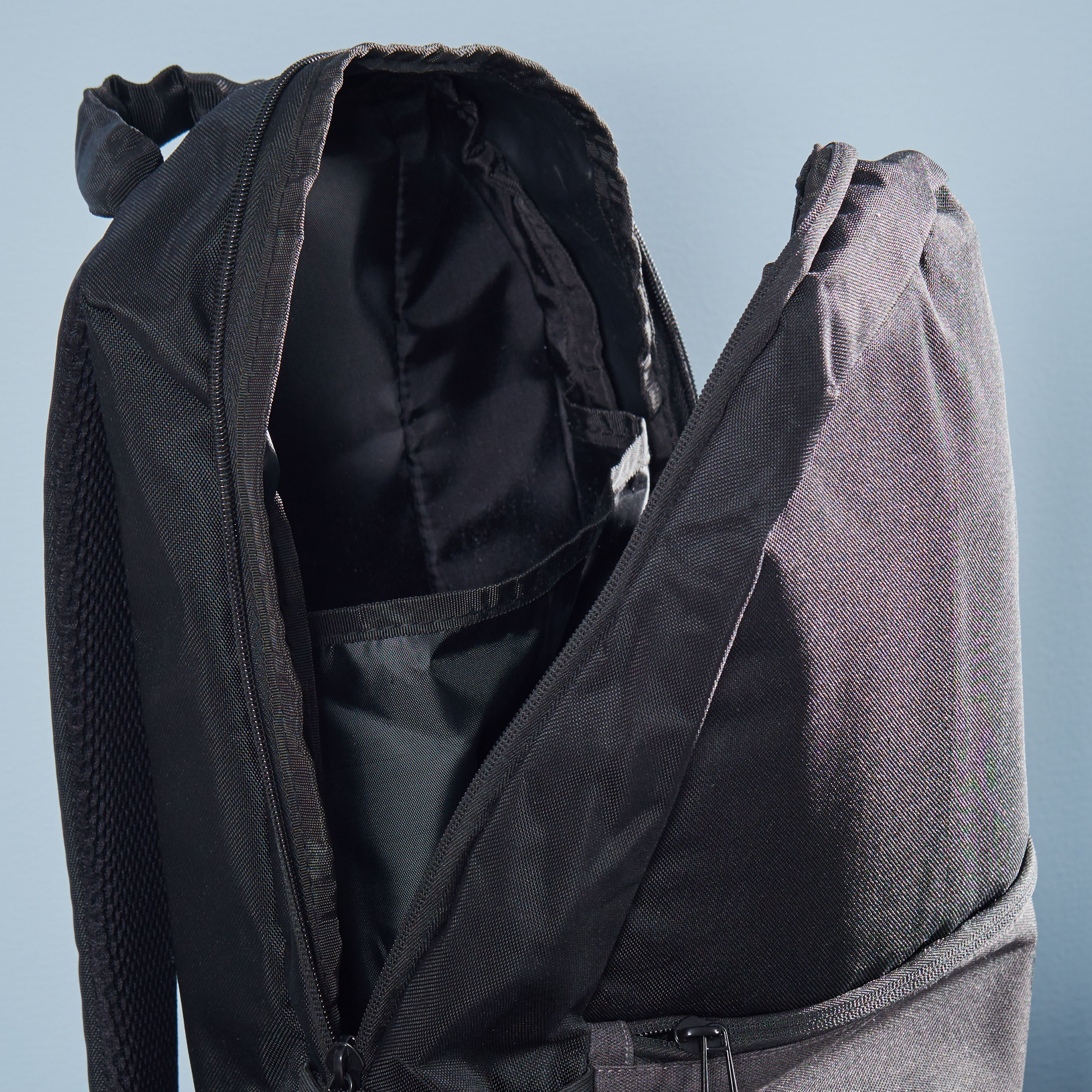 شنطة ظهر بارزة الملمس من أركتيك-hbxdecorandfurnishings-travelaccessories-bagsandbackpacks-image-4