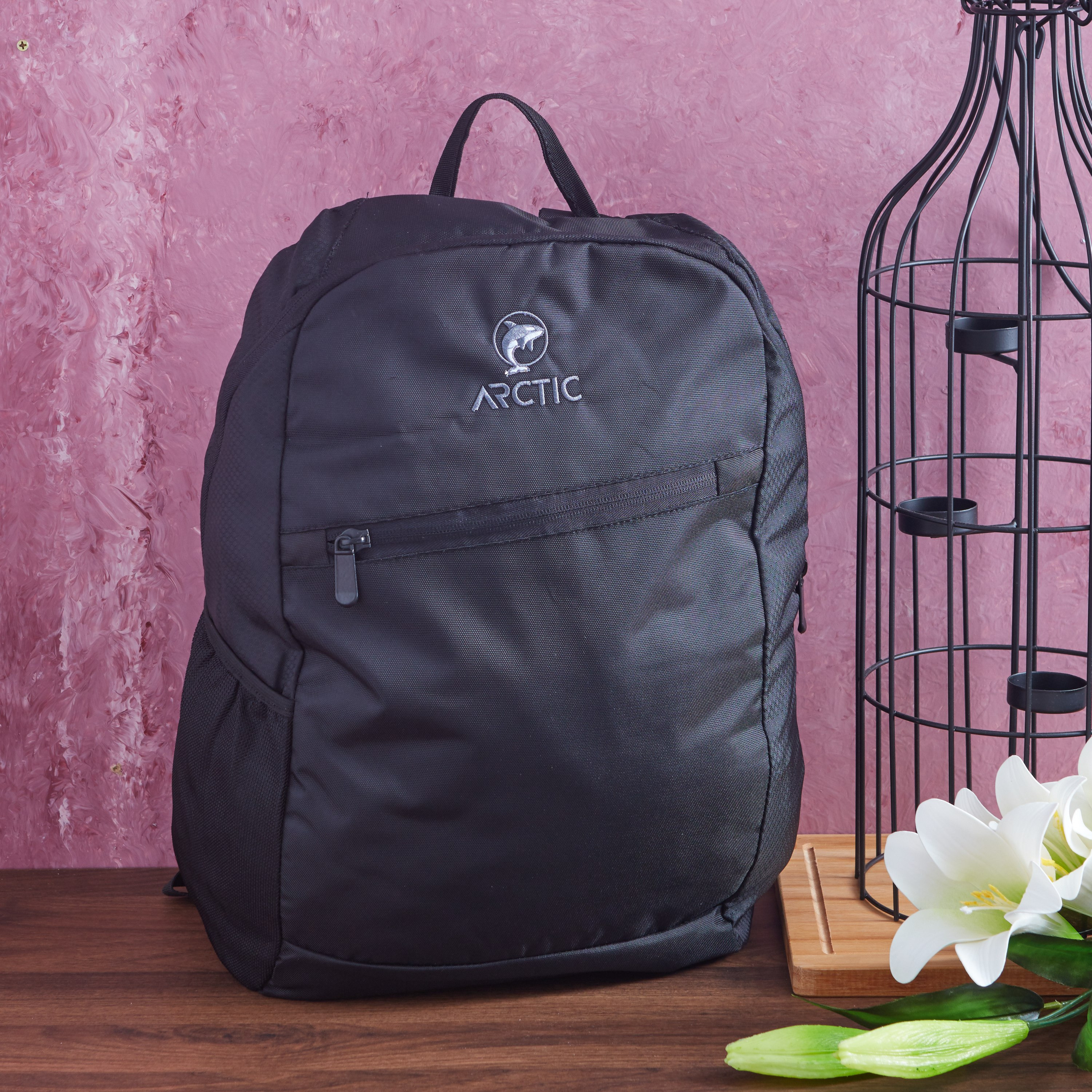 شنطة ظهر للاب توب بحمّالات كتف قابلة للتعديل من أركتك-hbxdecorandfurnishings-travelaccessories-bagsandbackpacks-image-1