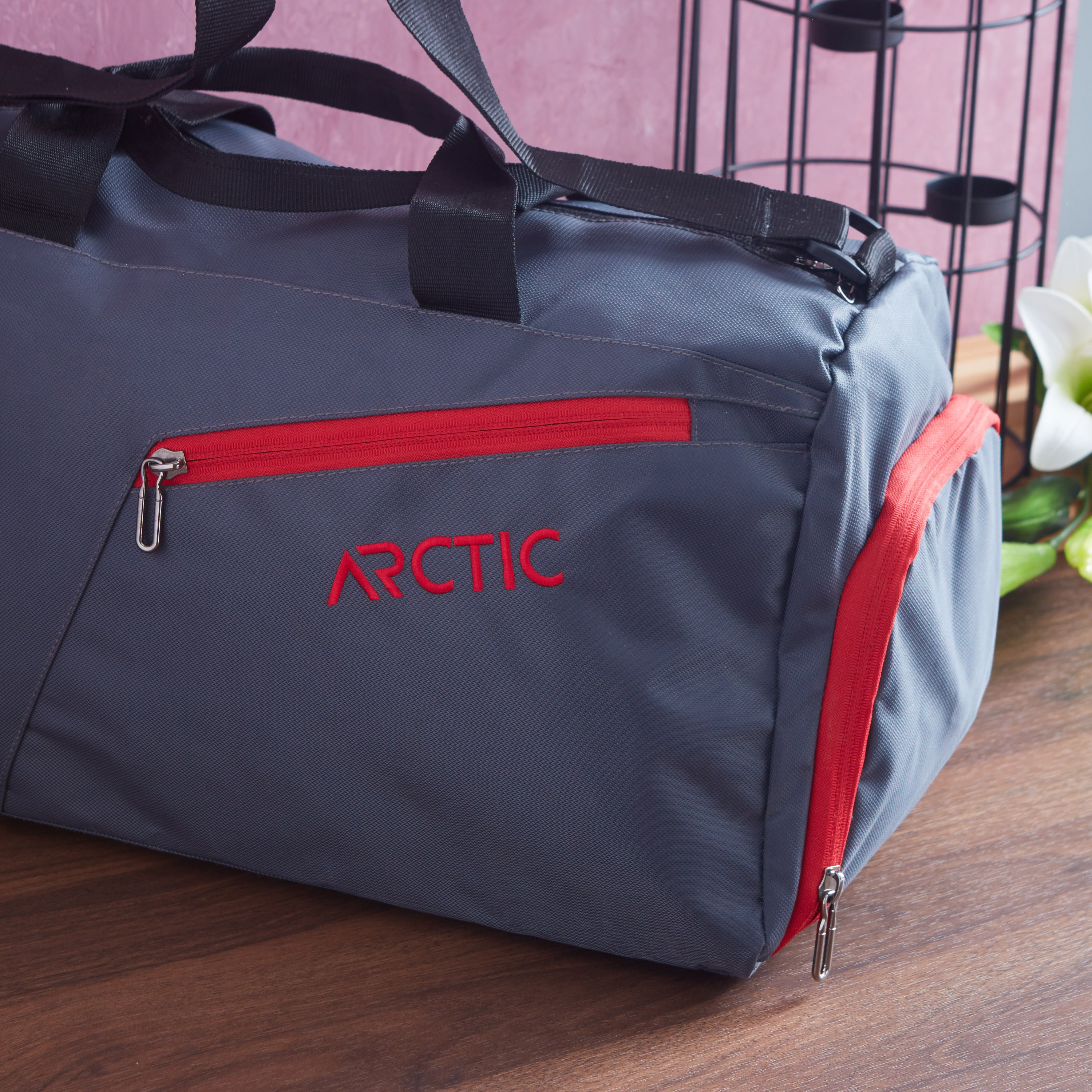 شنطة دافل بحمّالة كتف قابلة للتعديل من أركتك إليمنتس-hbxdecorandfurnishings-travelaccessories-bagsandbackpacks-image-3