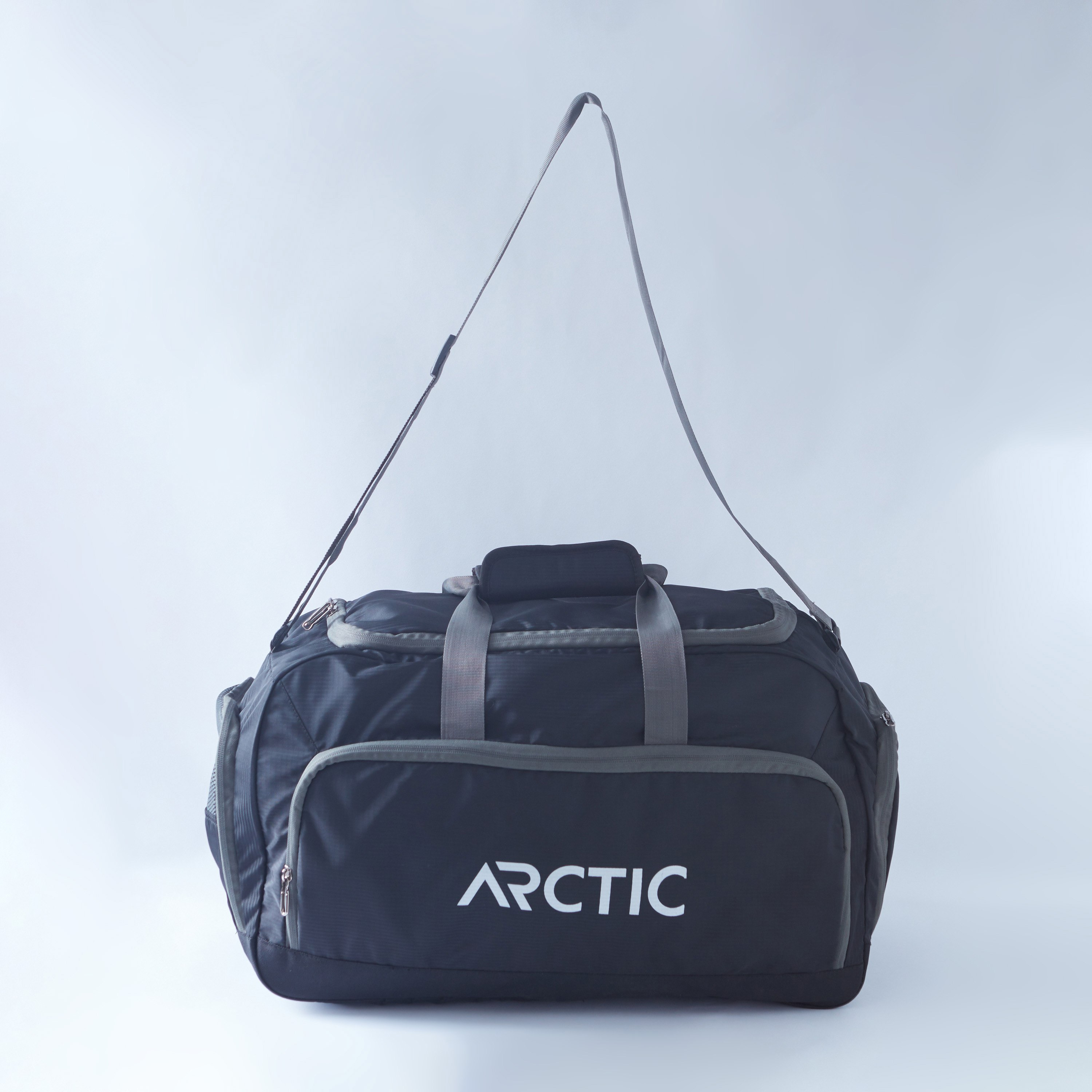 شنطة دافل كبيرة بحمالة كتف قابلة للتعديل من أركتك-hbxdecorandfurnishings-travelaccessories-bagsandbackpacks-image-4