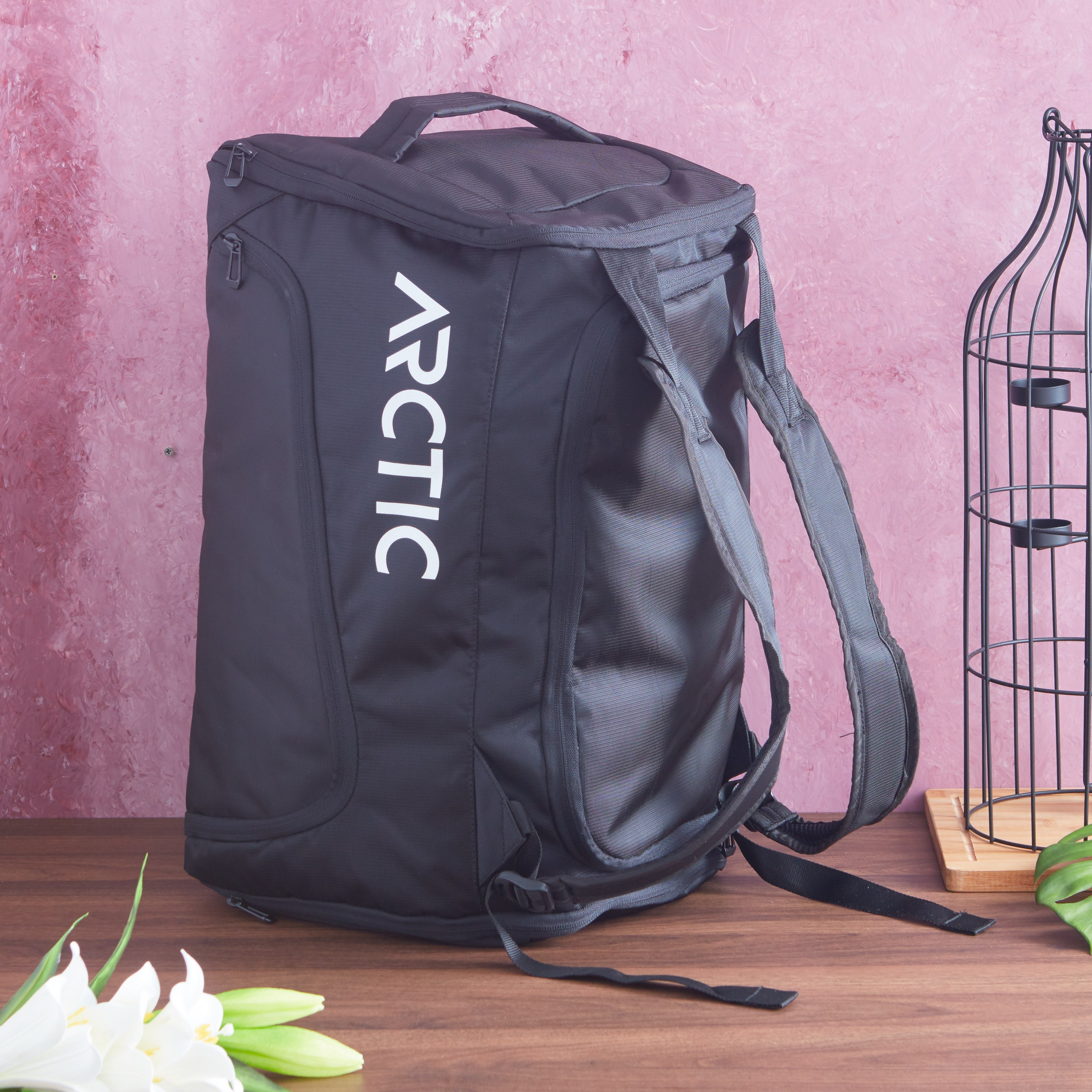 شنطة ظهر دافل هاي إند من أركتك-hbxdecorandfurnishings-travelaccessories-bagsandbackpacks-image-2
