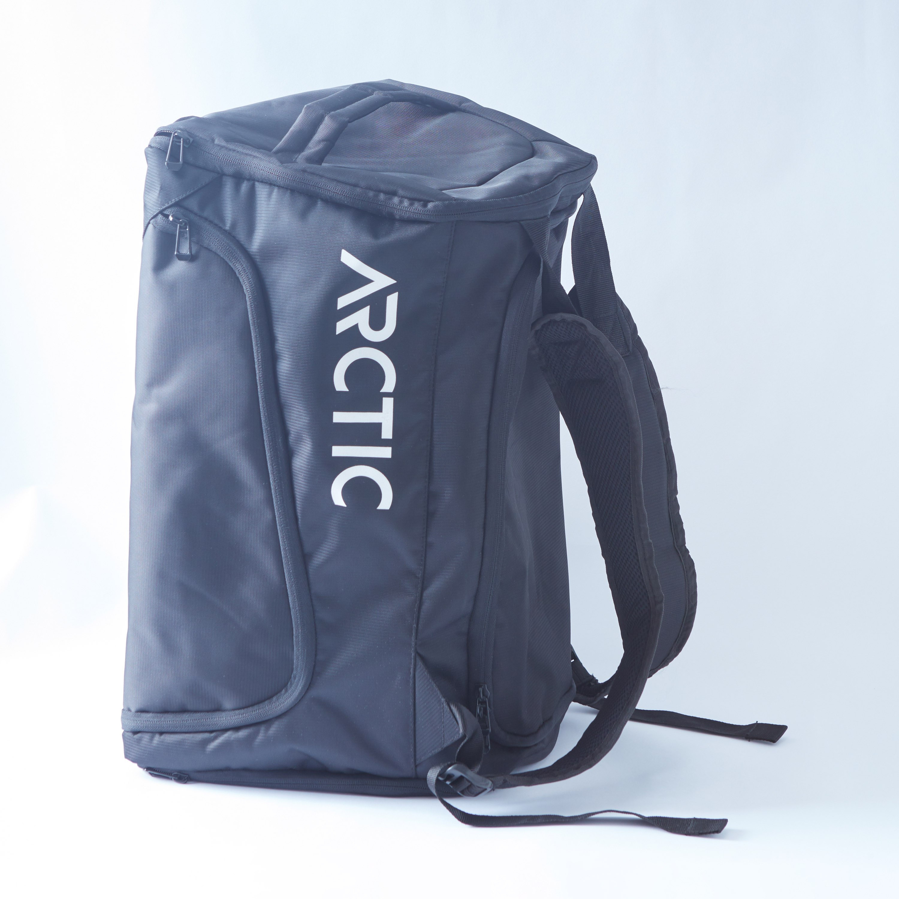 شنطة ظهر دافل هاي إند من أركتك-hbxdecorandfurnishings-travelaccessories-bagsandbackpacks-image-6