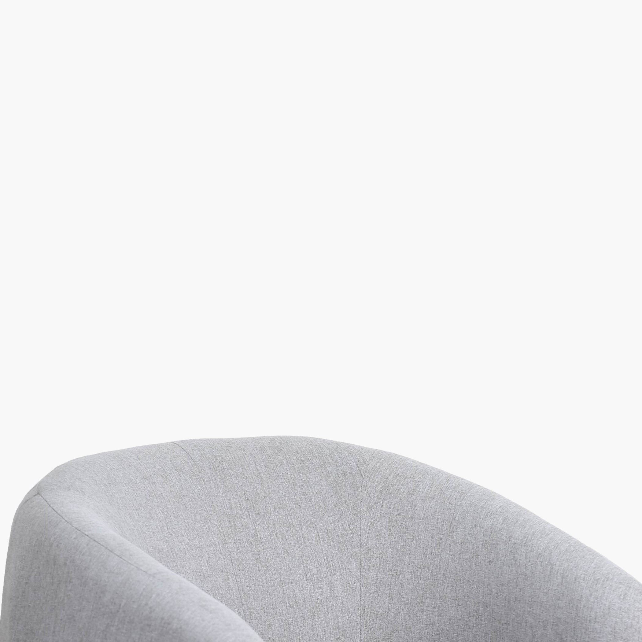 كرسي دوّار قماشي مقعد واحد بمساند ذراعين من ميلر-hbxfurniture-sofasandarmchairs-armchairs-image-4