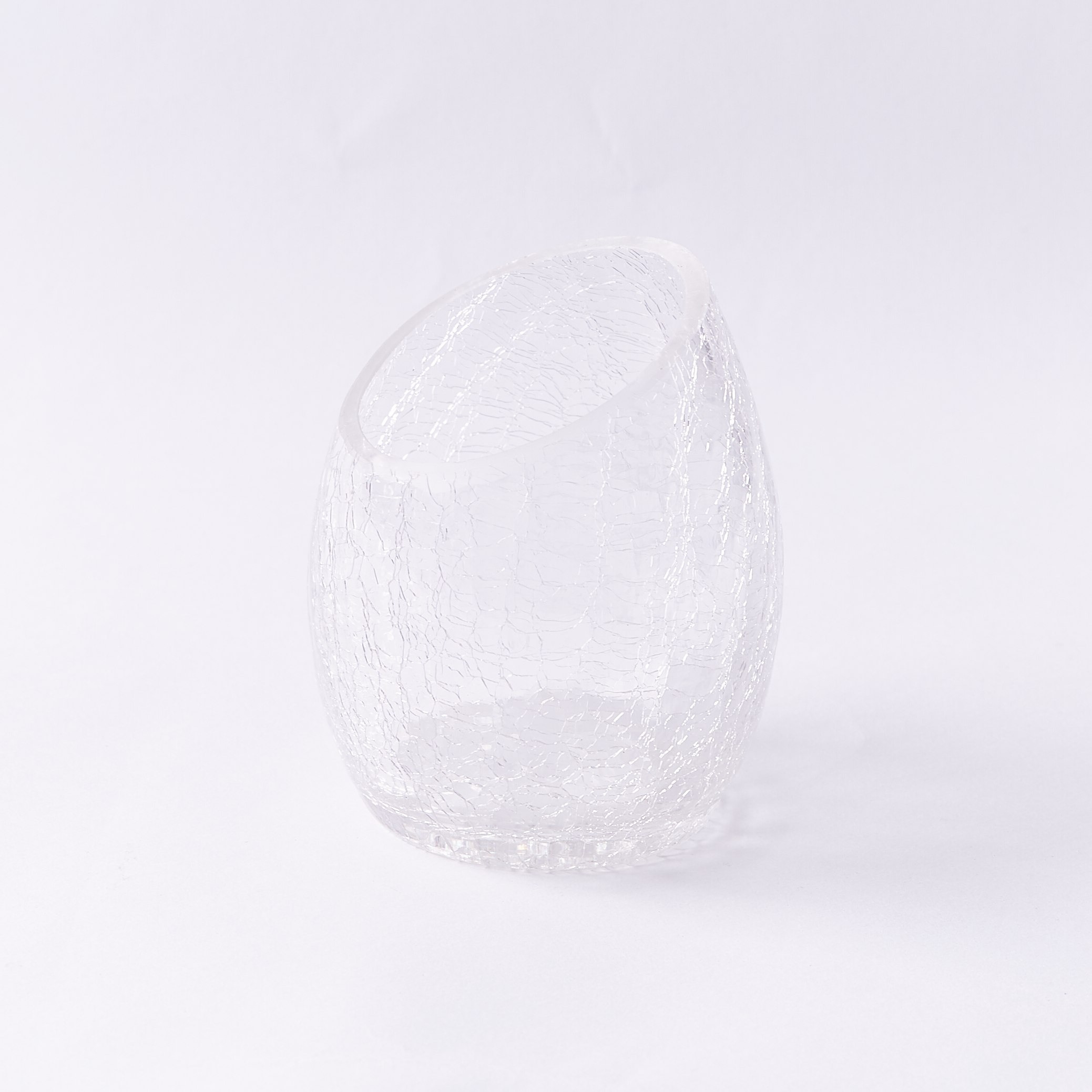 حامل شموع زجاجي بنسيج مشرخ بارز الملمس من كورو-hbxlivingroom-decorandaccessories-candleholders-image-4