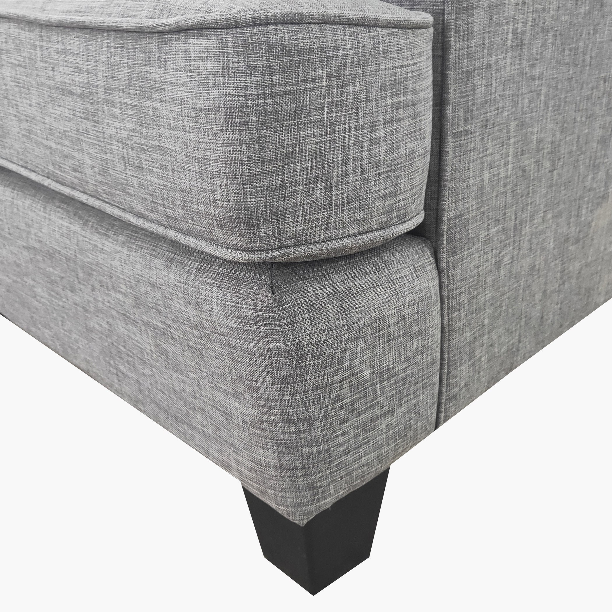 كنبة بثلاثة مقاعد ووسائد مبعثرة من بورشام-hbxlivingroom-sofasandarmchairs-sofas-image-5