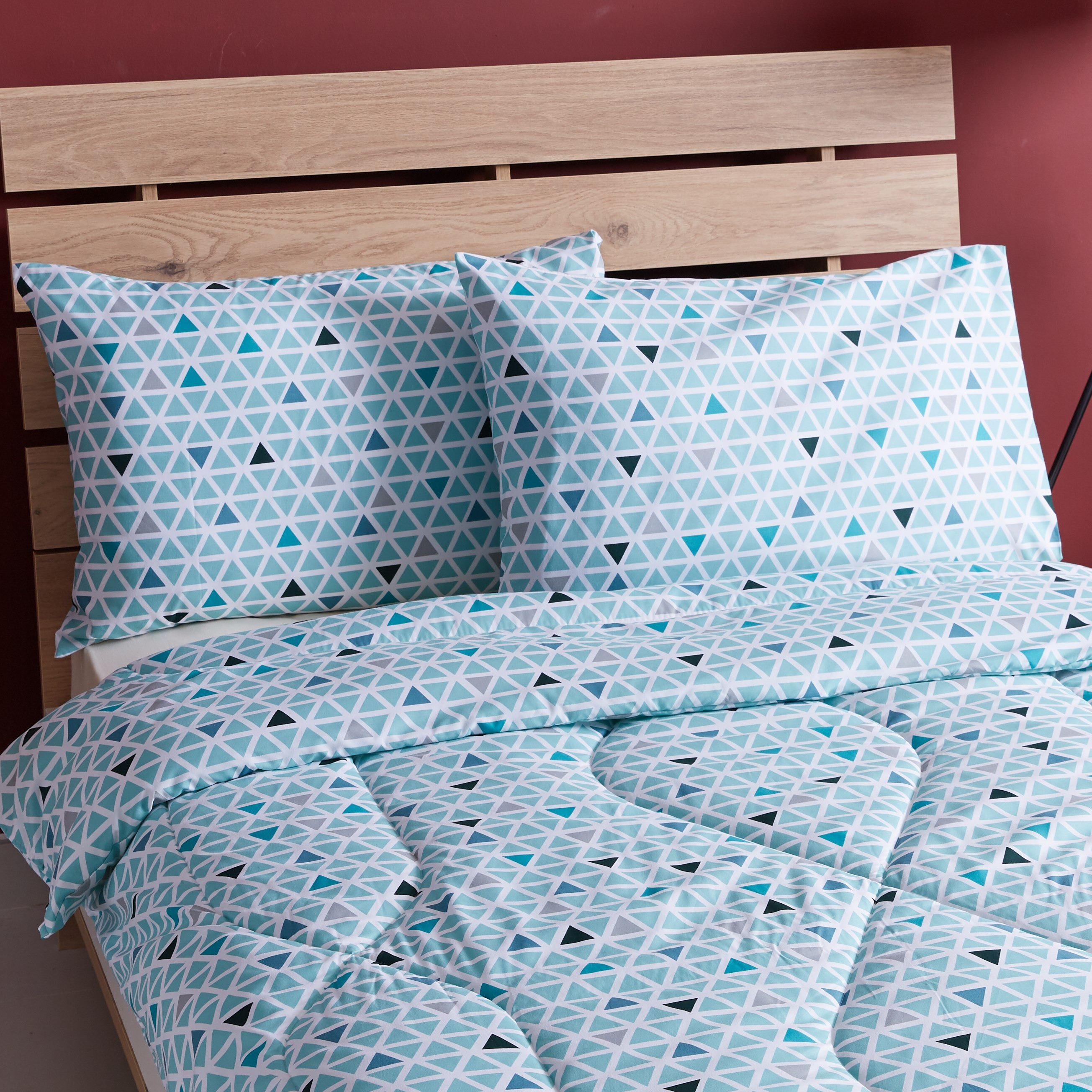 Turner King 3-Piece Geometric Print Quilted Comforter Set - 220x240 cm-hbxhomeware-hbxdecorandfurnishings-image-4
