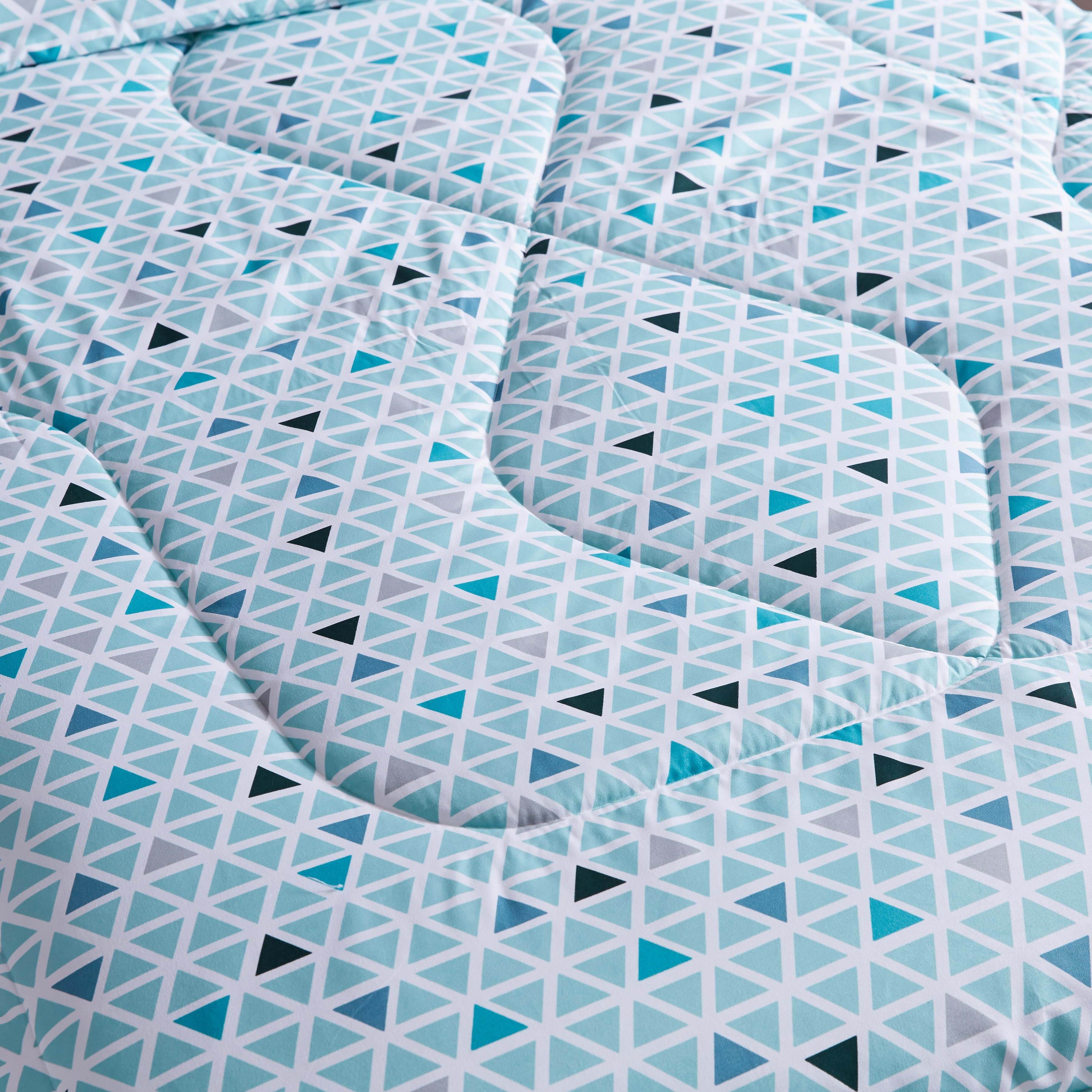 Turner King 3-Piece Geometric Print Quilted Comforter Set - 220x240 cm-hbxhomeware-hbxdecorandfurnishings-image-5