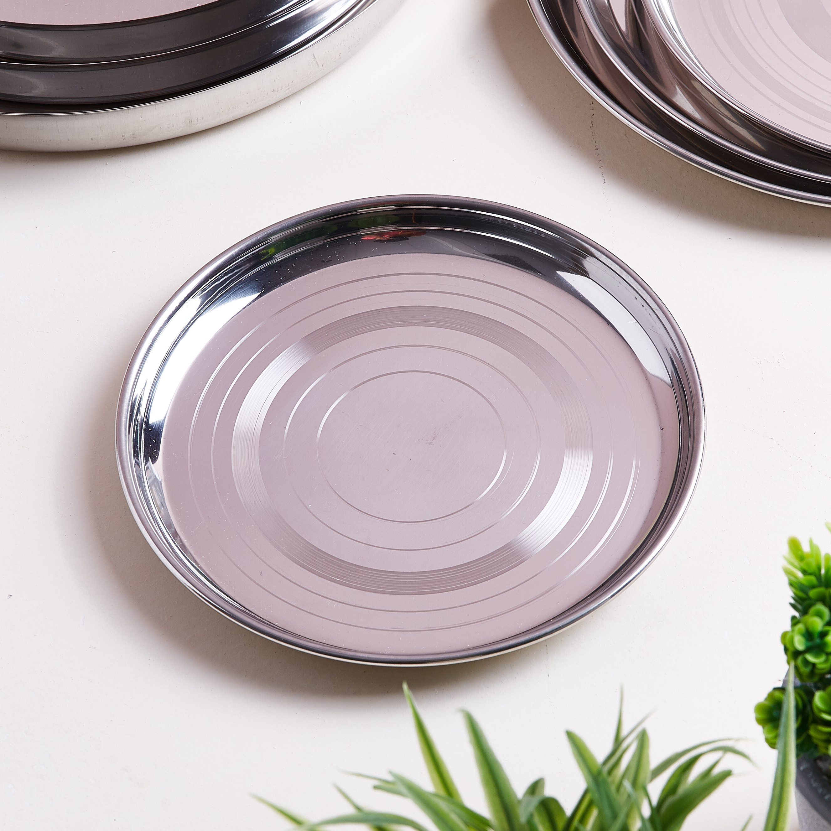 صحن ستانلس ستيل من فيونا - 20 سم-hbxdecorandfurnishings-tabletop-crockery-image-1
