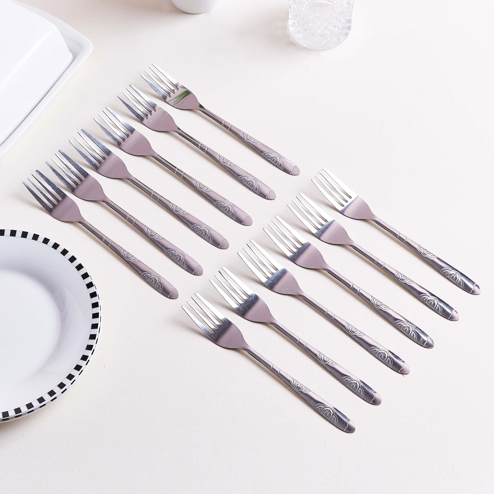 شوك حلوى منقوشة- طقم من 12 قطعة-hbxhomeware-hbxkitchen-image-1